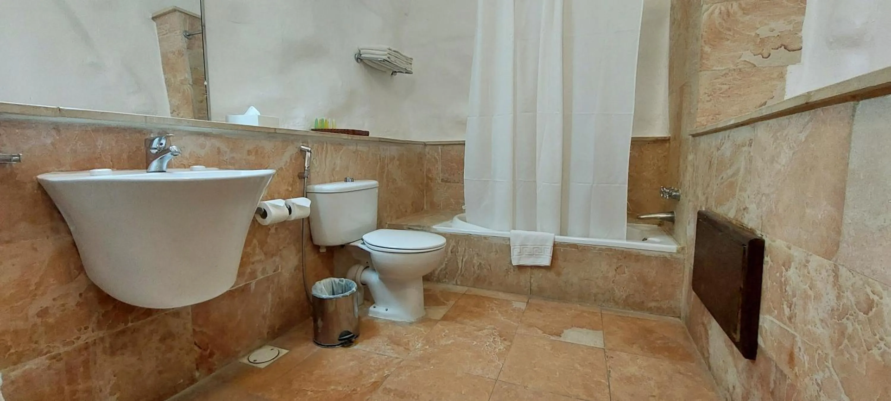Bathroom in Hayat Zaman Hotel And Resort Petra