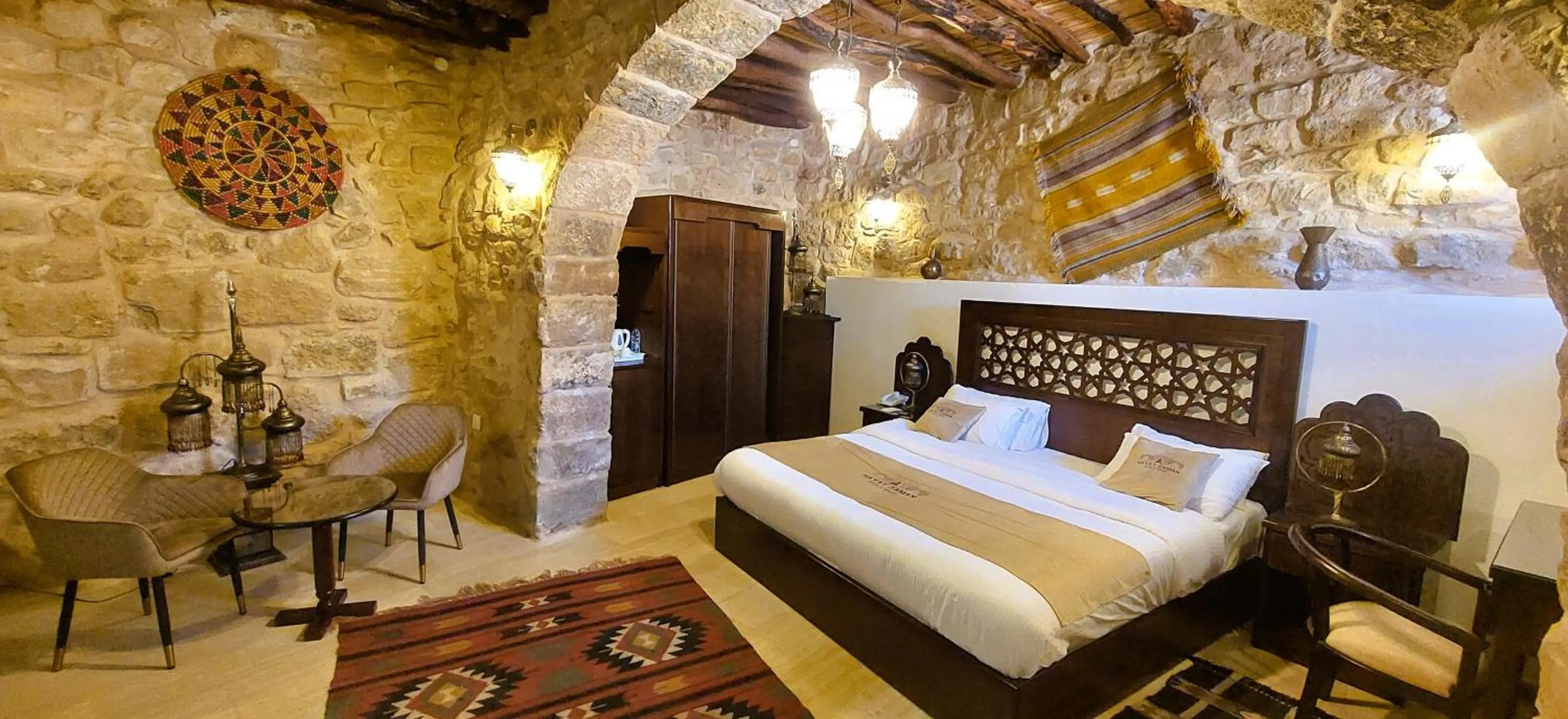 Bed in Hayat Zaman Hotel And Resort Petra
