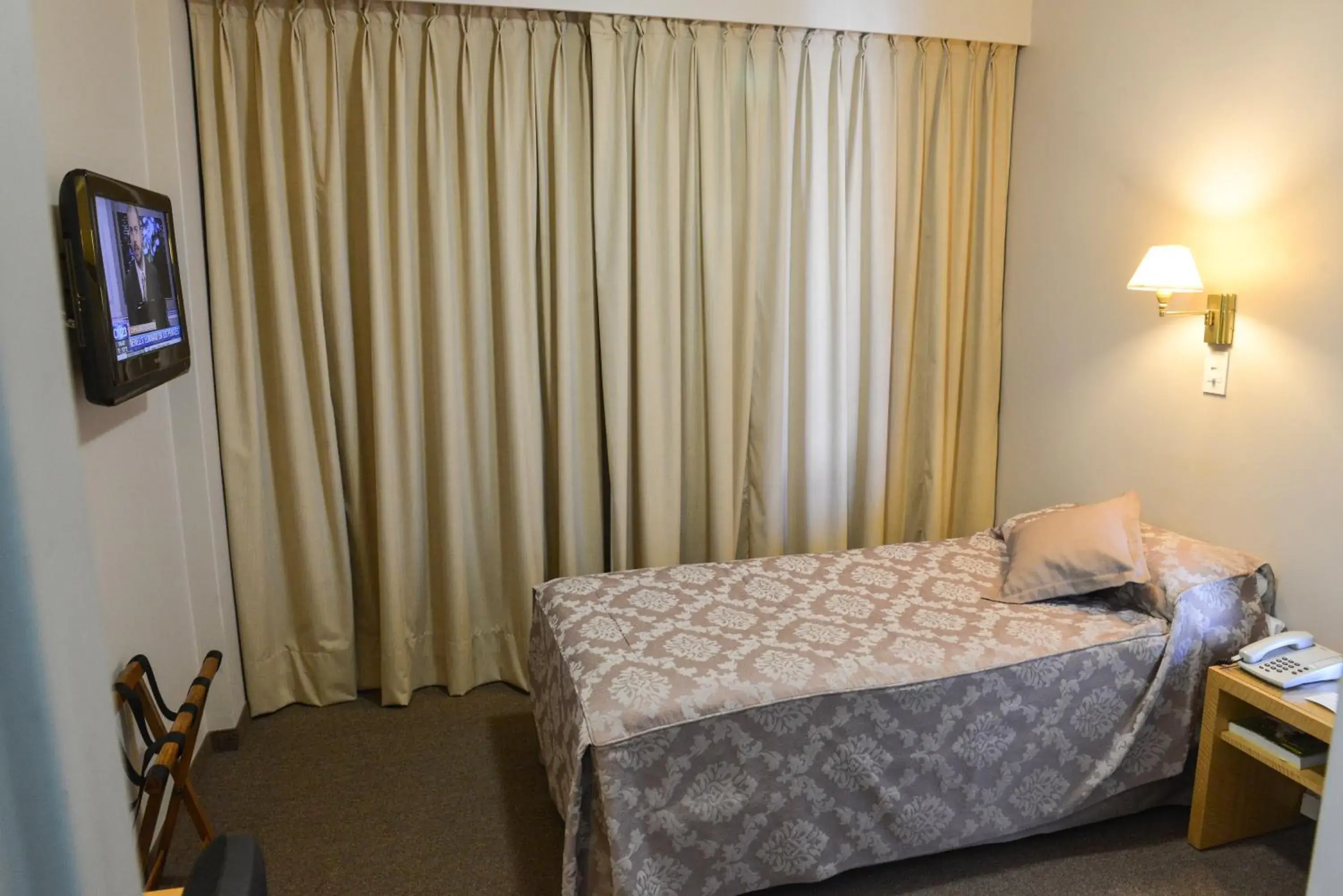 Bed in Comodoro Hotel Bed in Comodoro Hotel