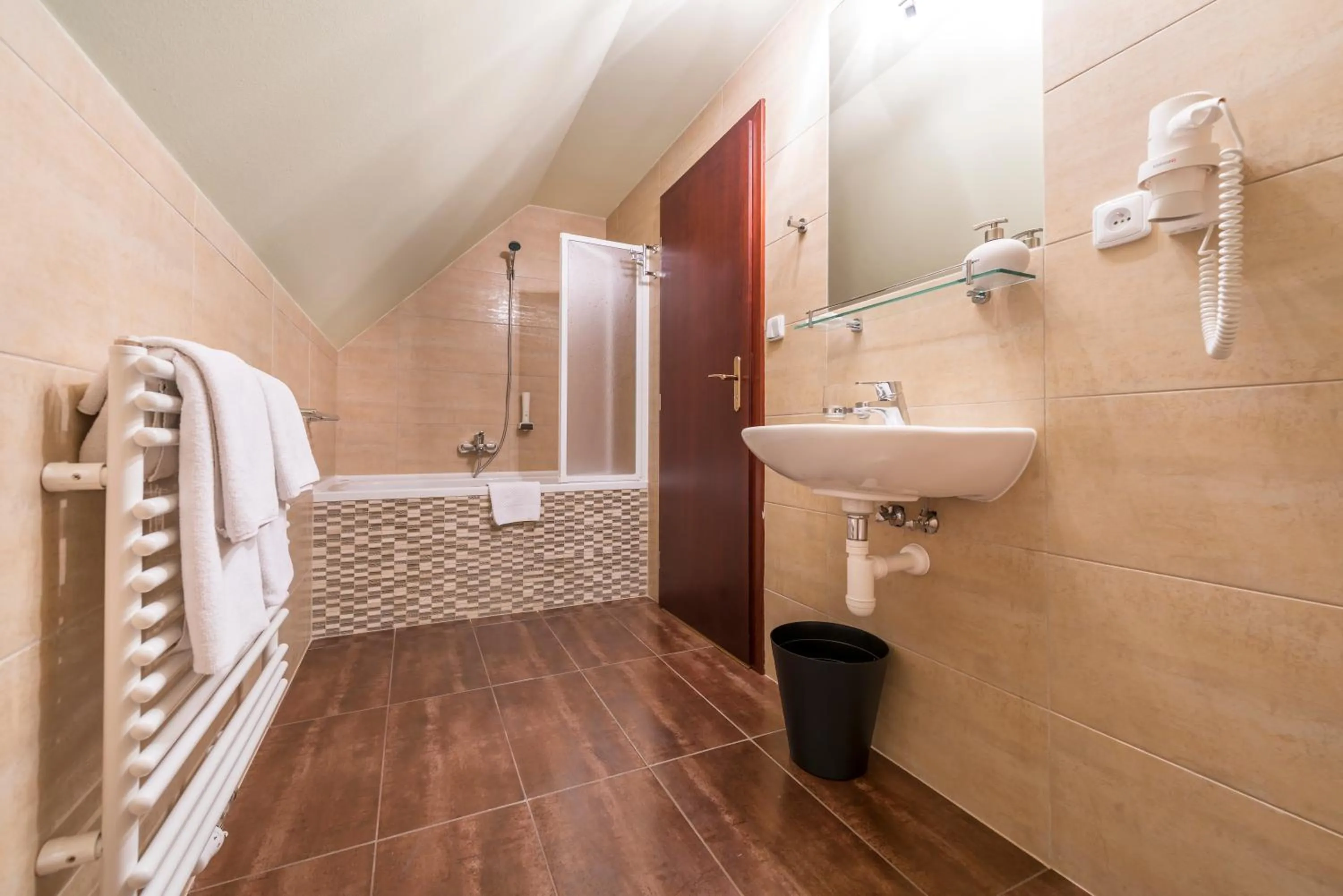 Bathroom in Hotel SKANZEN