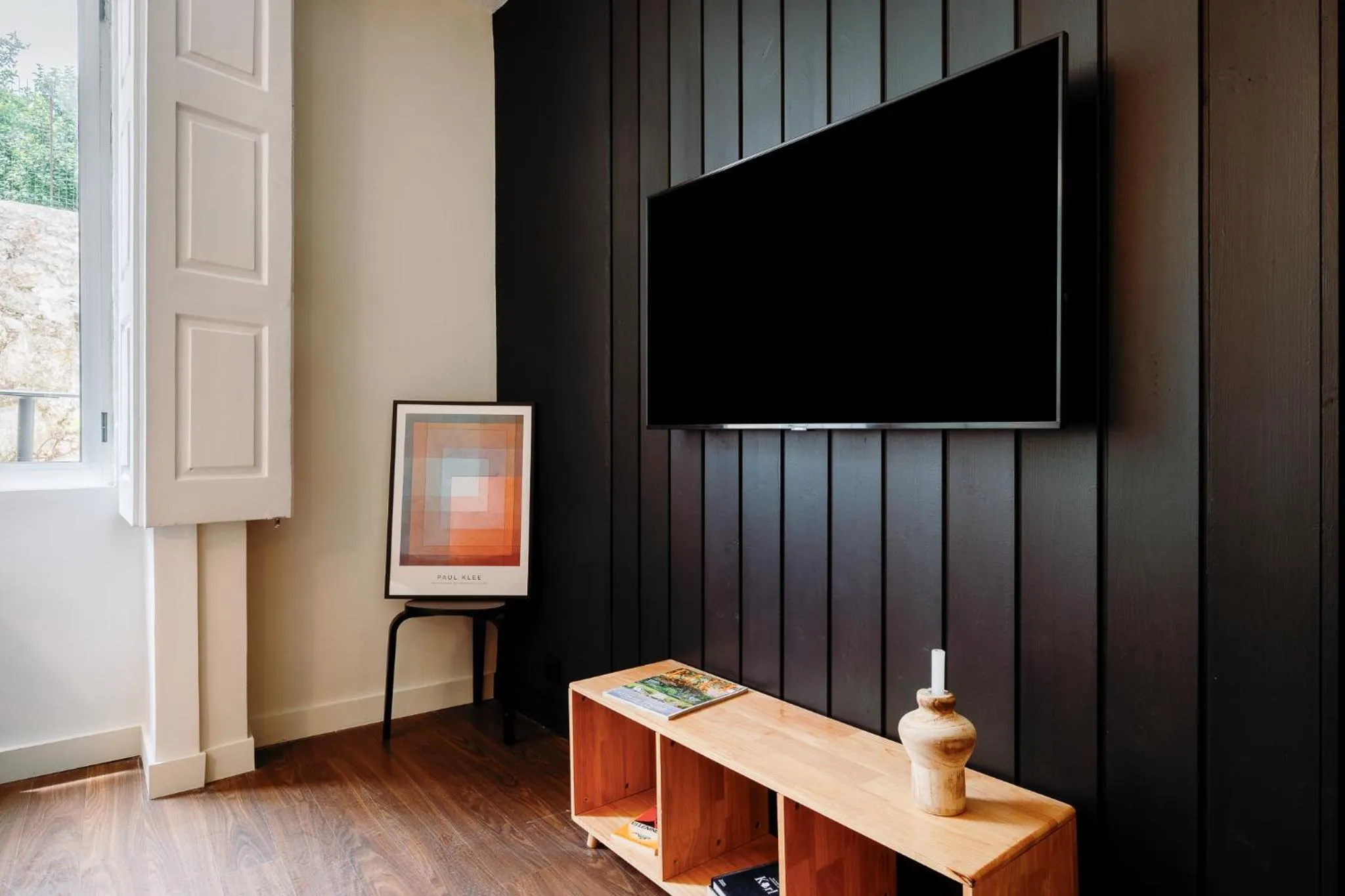 Living room in Cosme Apartments by Olala Homes