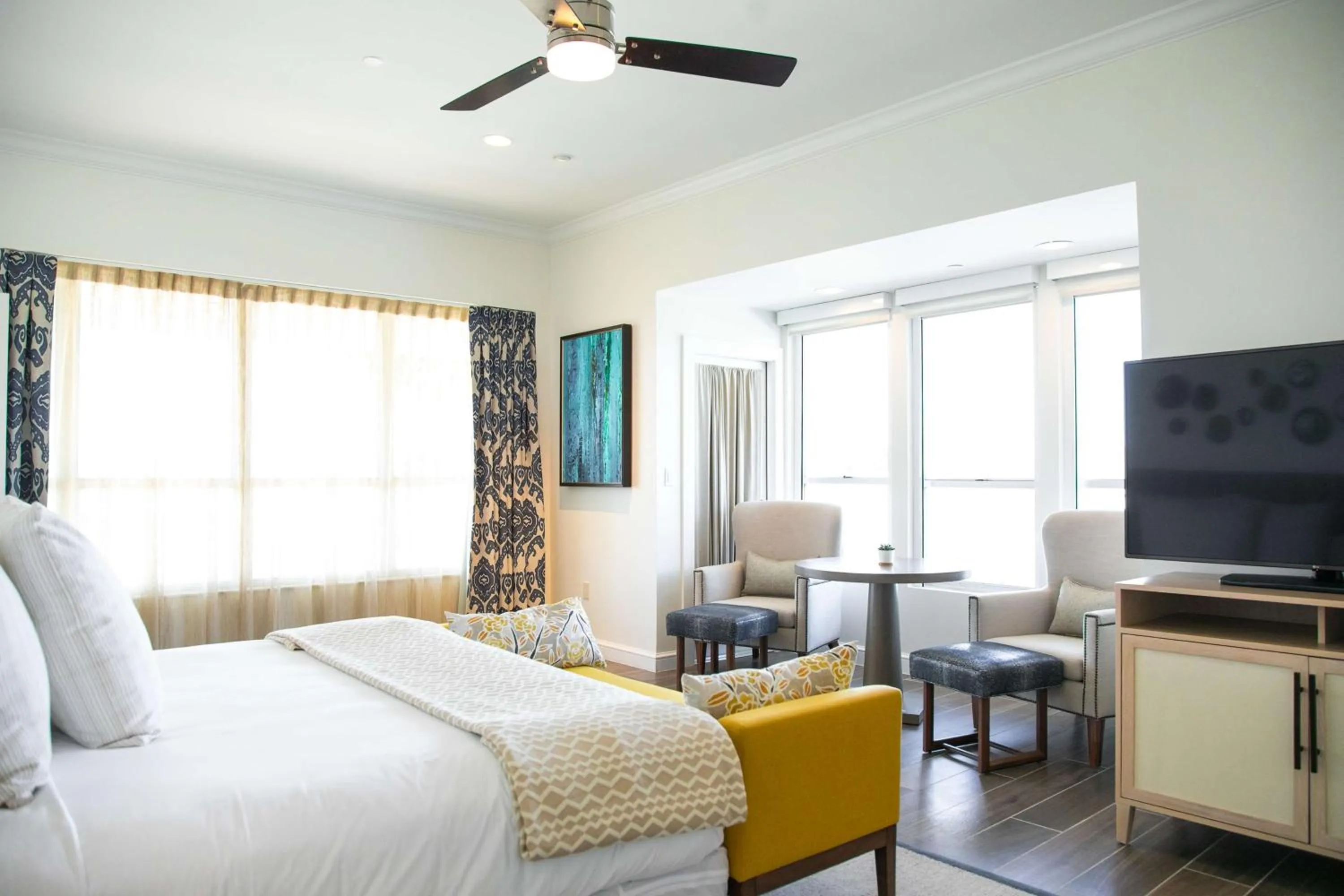 Bedroom, Bed in Hawks Cay Resort