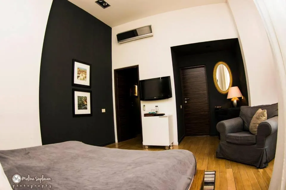 Photo of the whole room in Ivana Hotel