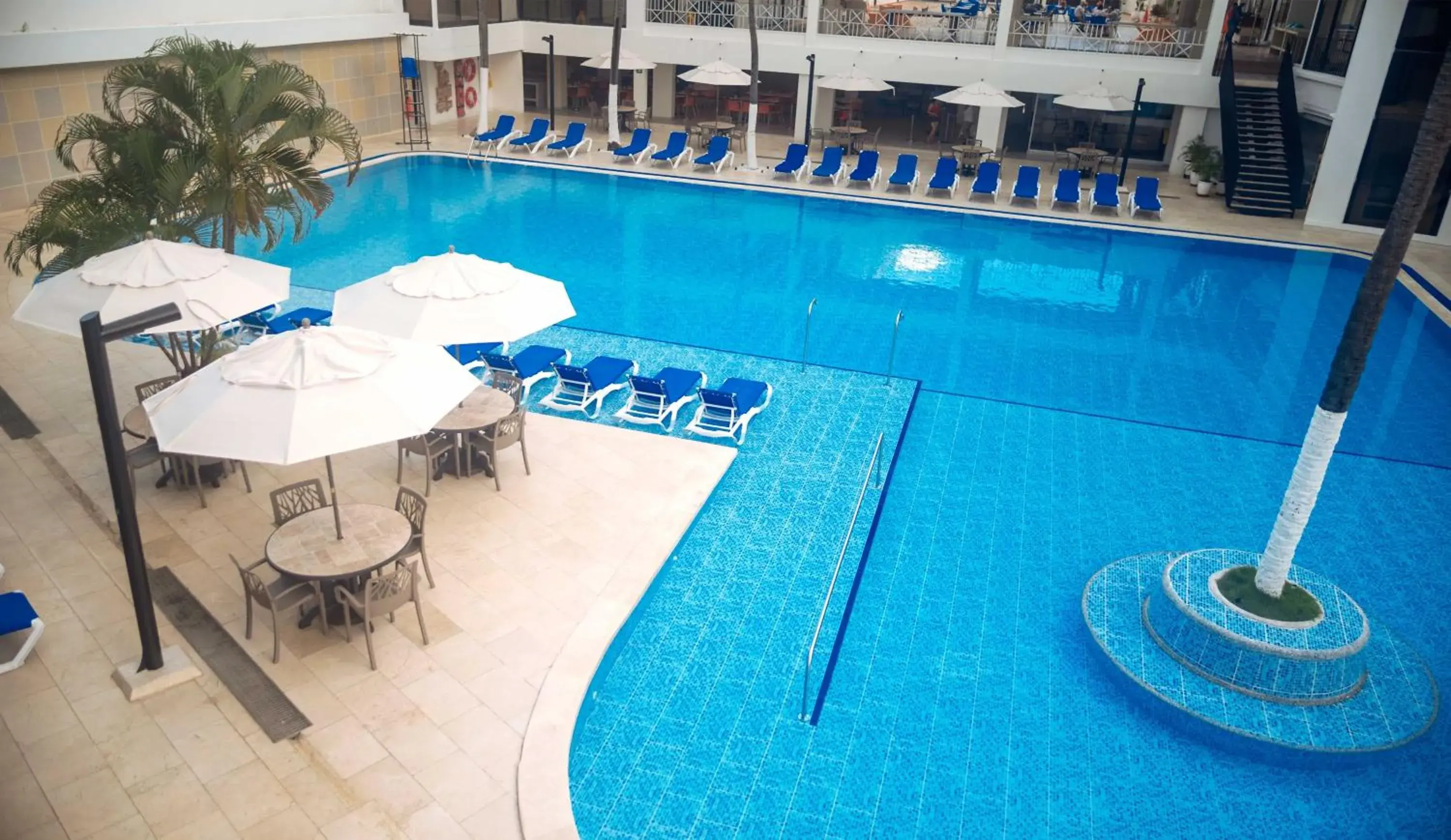 Swimming pool in Sol Caribe San Andrés All Inclusive Swimming pool in Sol Caribe San Andrés All Inclusive