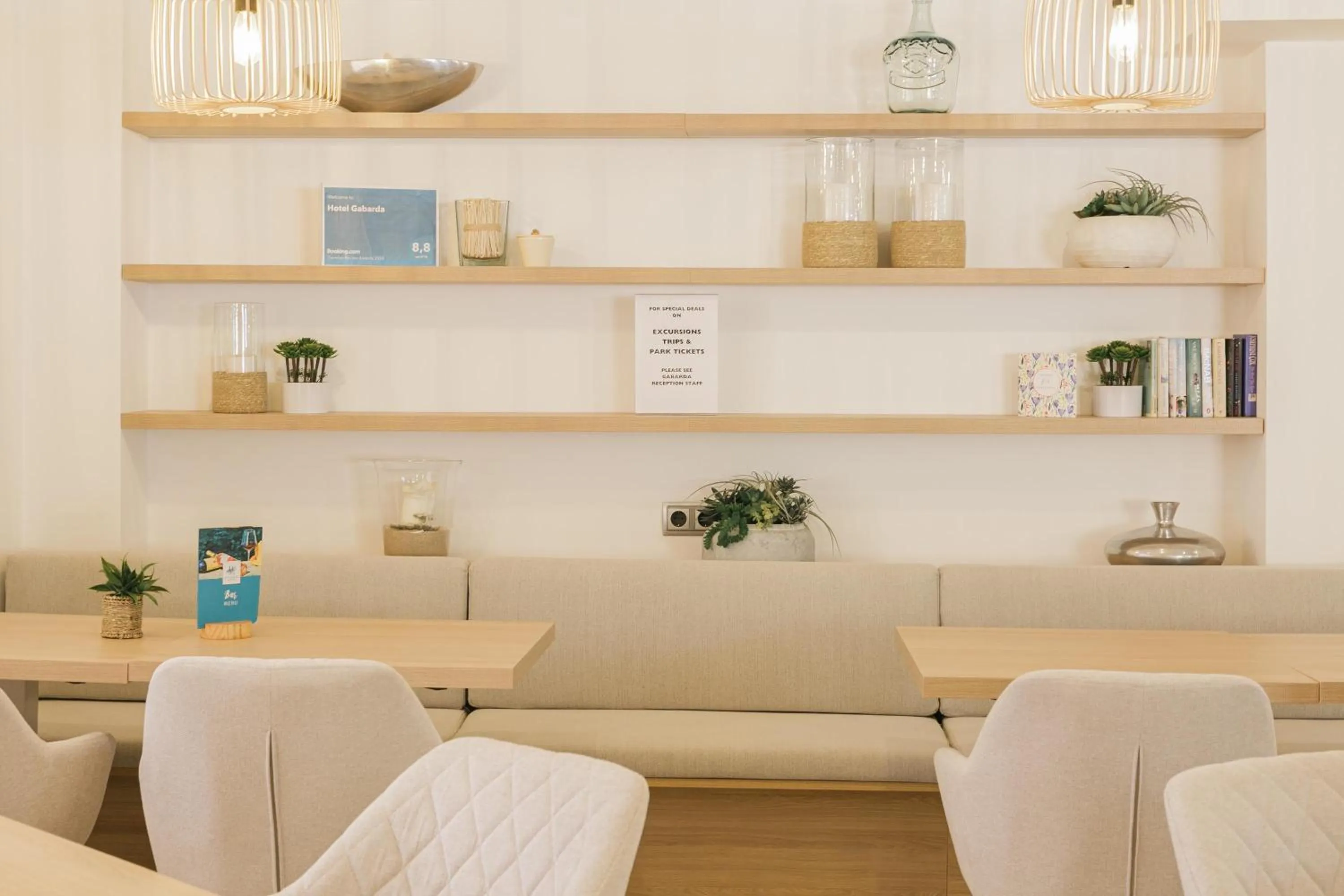 Lounge or bar in Hotel Gabarda