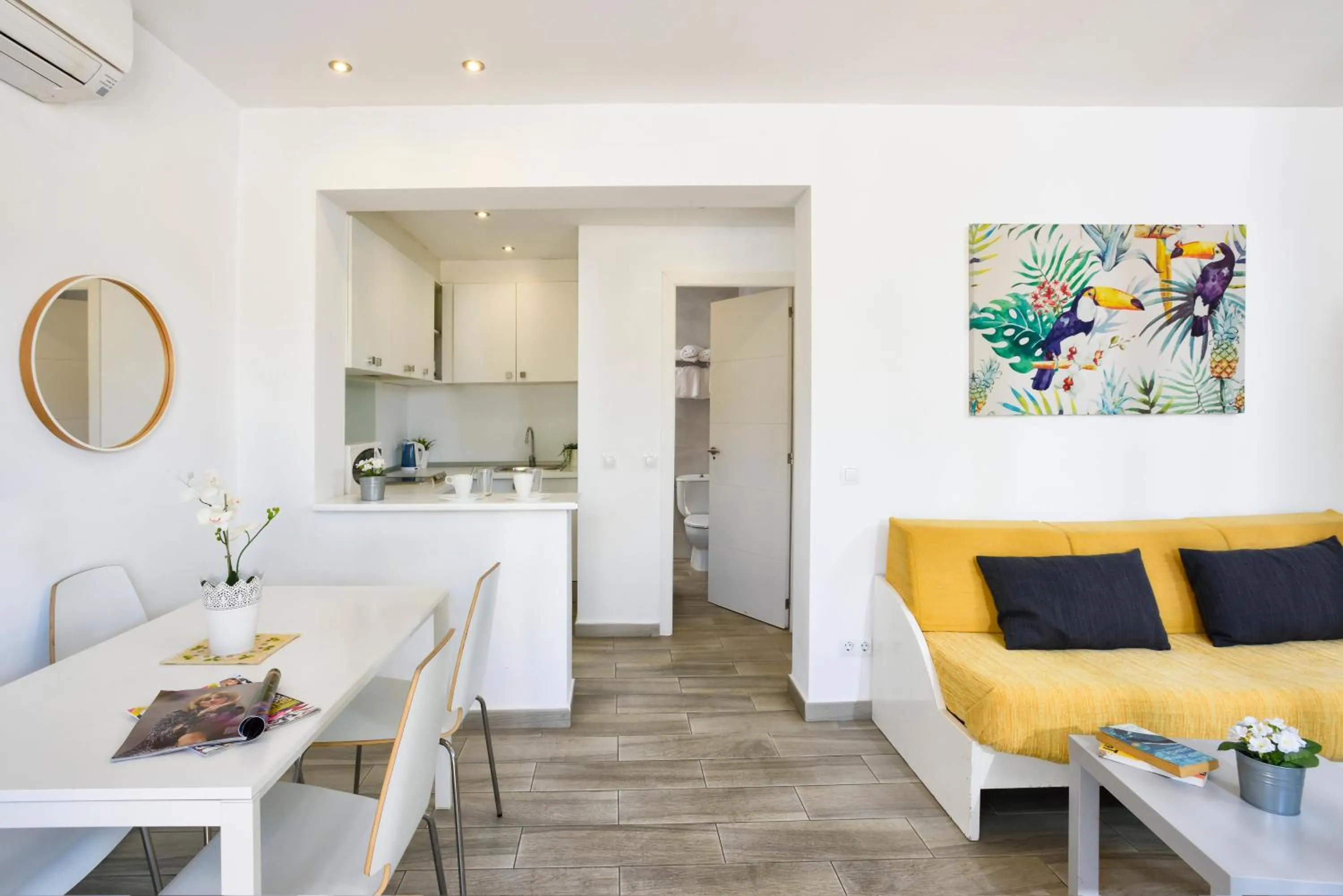 Kitchen or kitchenette in Naika Studios & Apartments