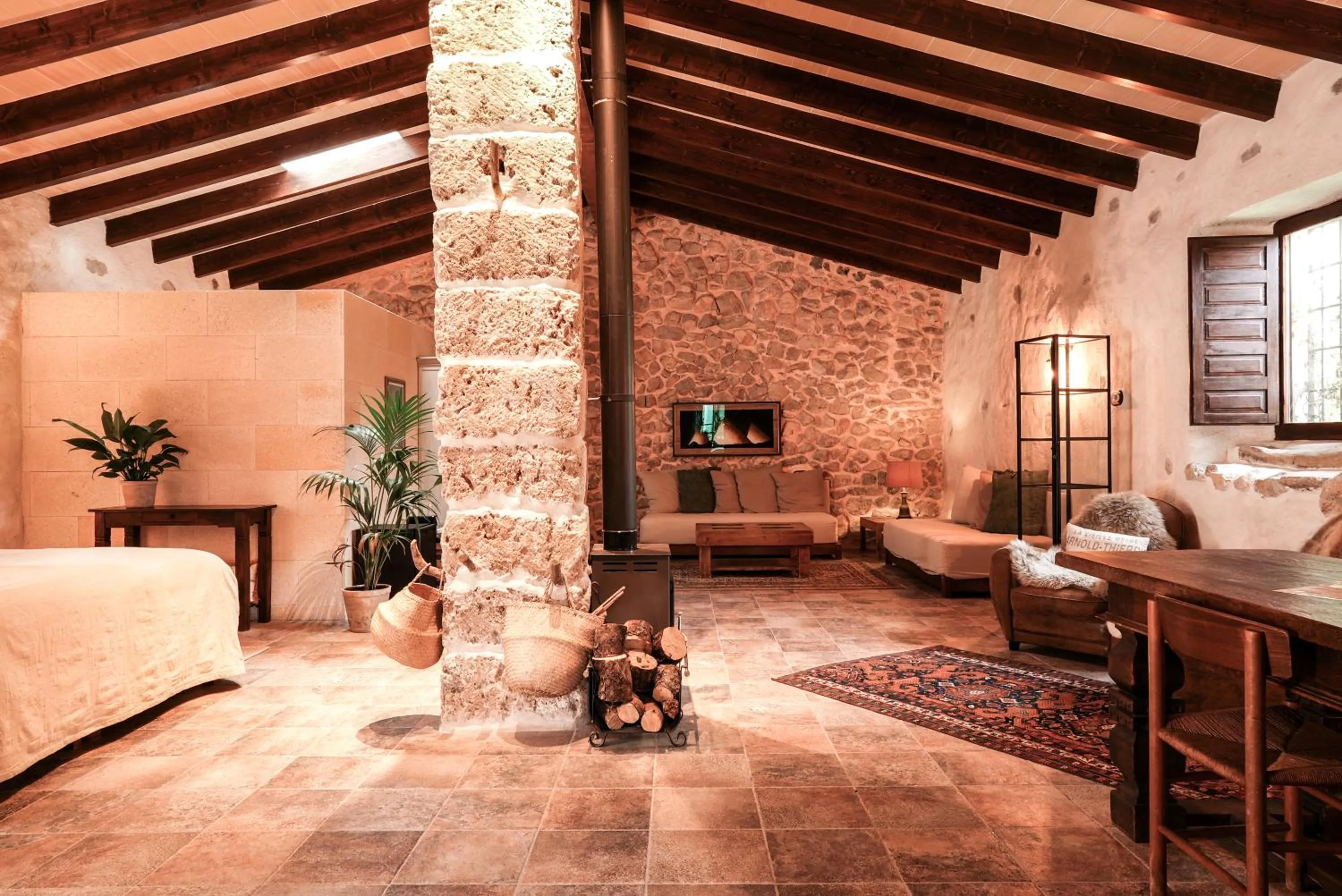 Bed in Agroturismo Son Boronat