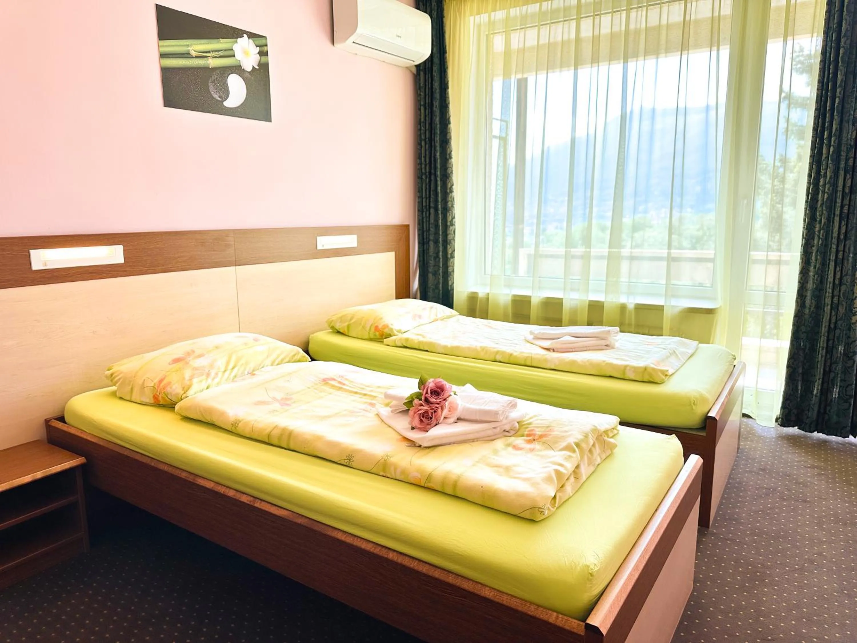 Bed in Hotel Gorna Banya