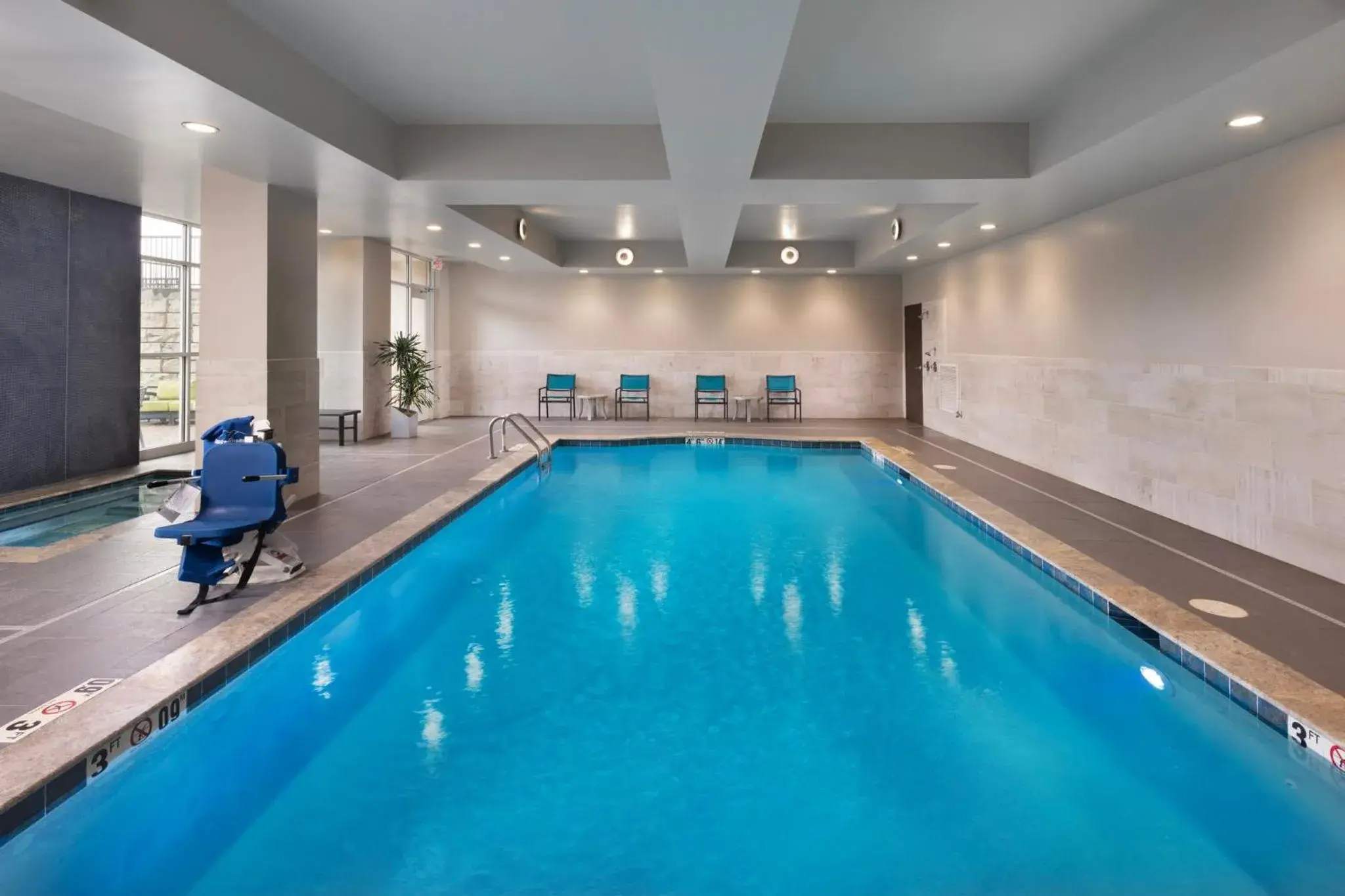 Swimming pool in Holiday Inn & Suites Arden - Asheville Airport by IHG Swimming pool in Holiday Inn & Suites Arden - Asheville Airport by IHG