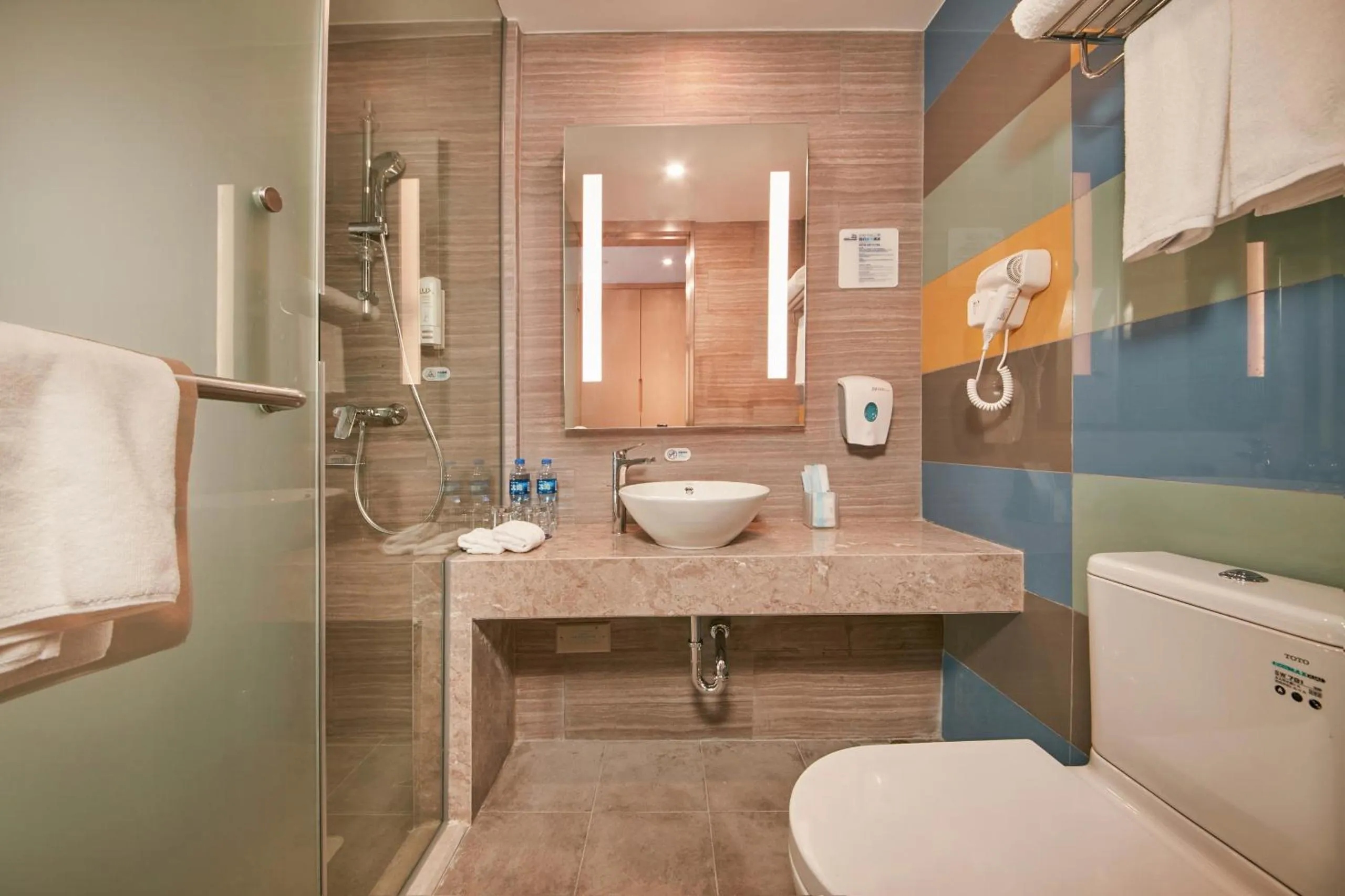 Bathroom in Holiday Inn Express Fuzhou Downtown by IHG