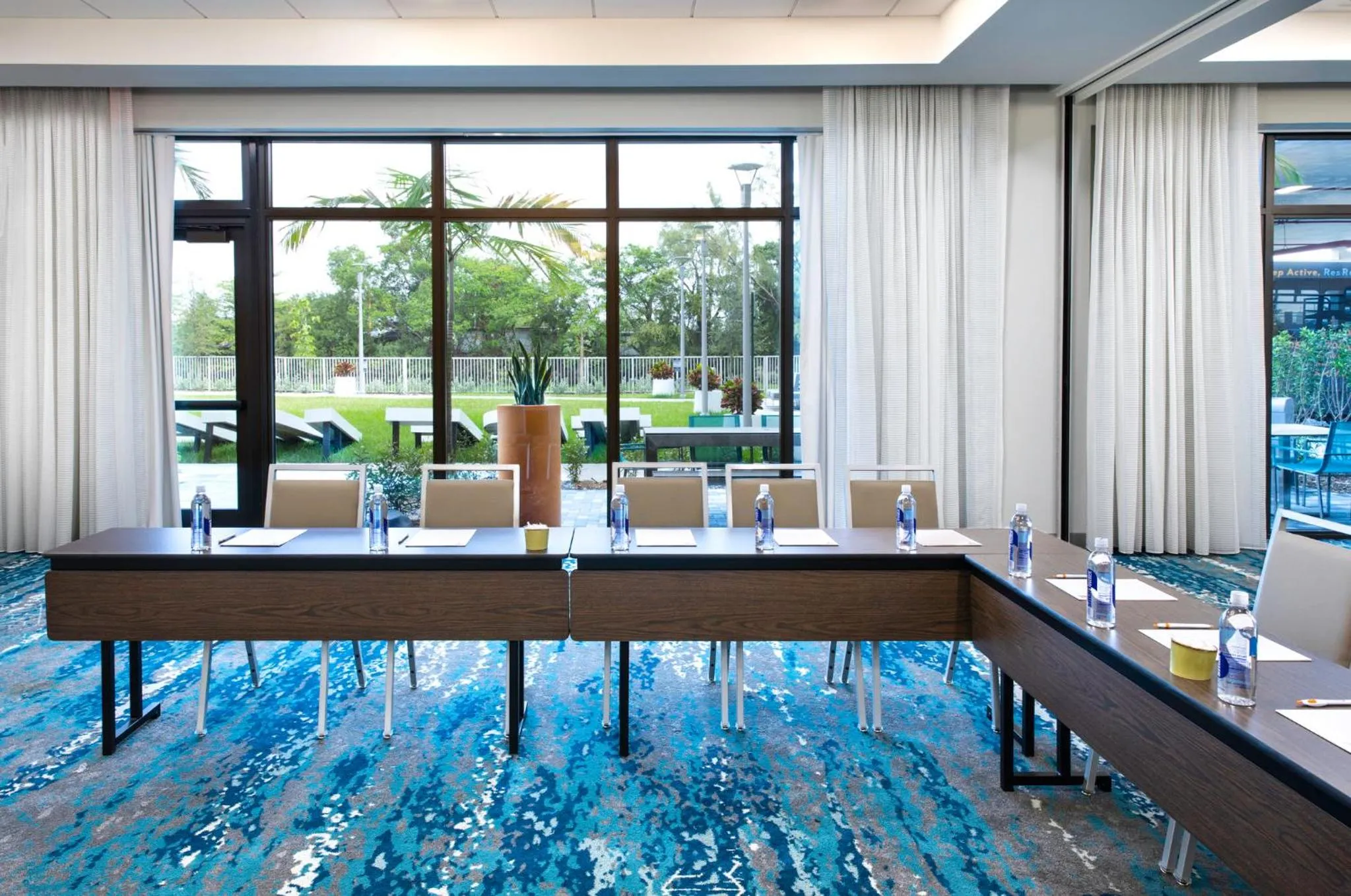 Meeting/conference room in EVEN Hotel Miami - Airport by IHG