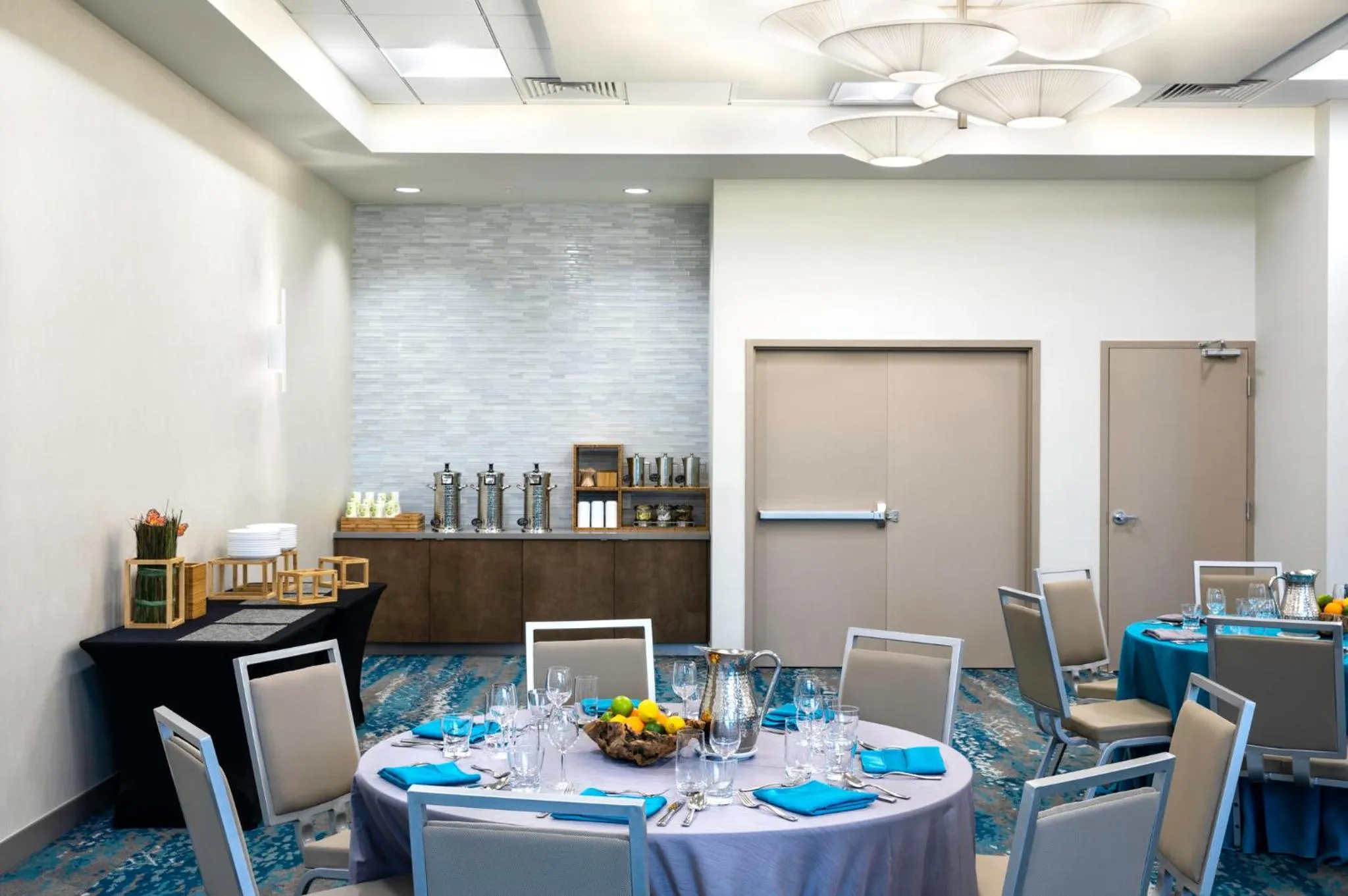 Meeting/conference room in EVEN Hotel Miami - Airport by IHG