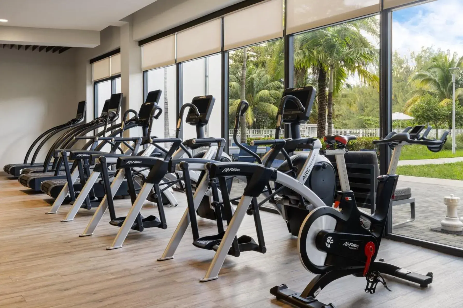 Fitness centre/facilities in EVEN Hotel Miami - Airport by IHG Fitness centre/facilities in EVEN Hotel Miami - Airport by IHG