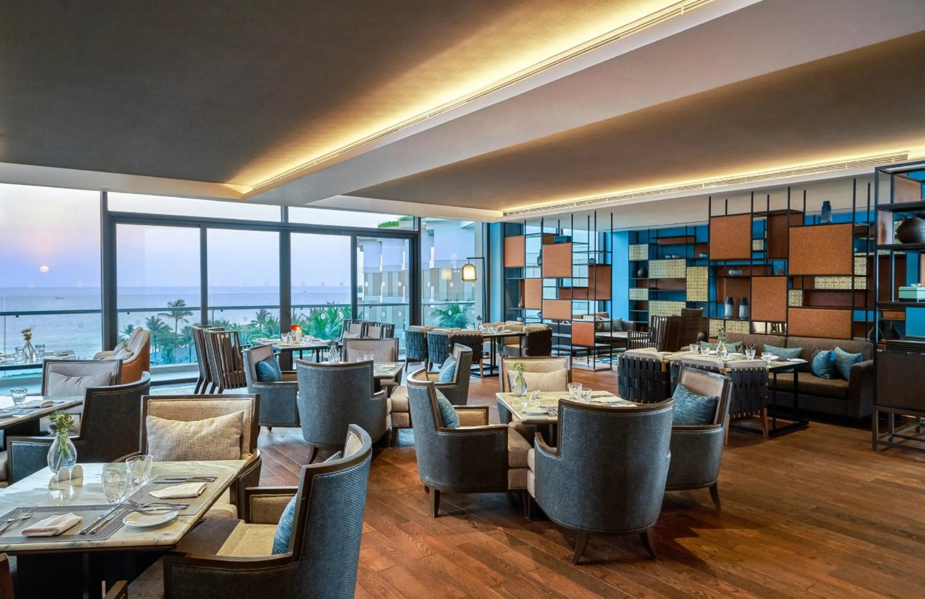 Restaurant/places to eat in InterContinental Phu Quoc Long Beach Resort by IHG