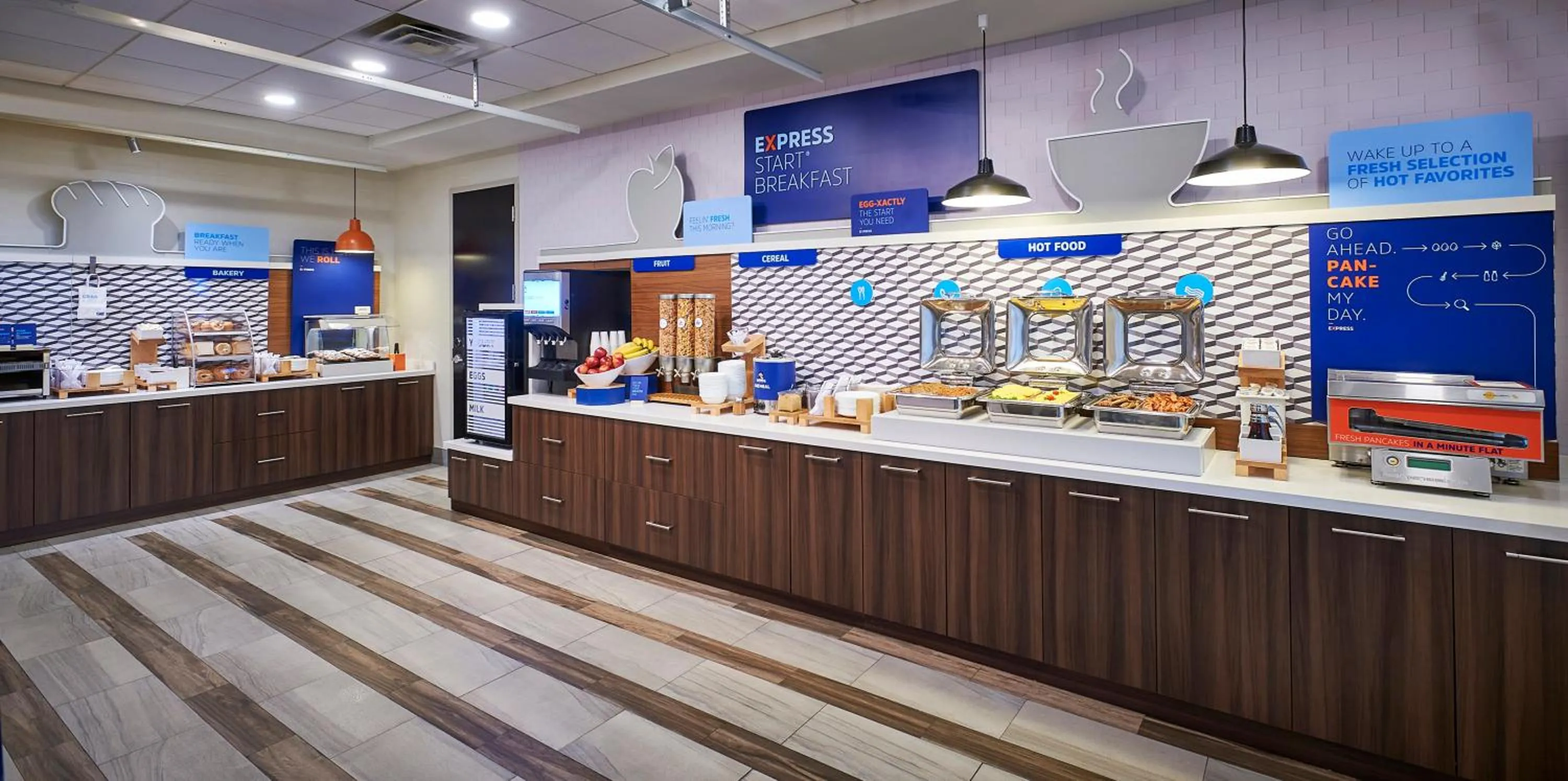 Breakfast in Holiday Inn Express Niagara-On-The-Lake by IHG