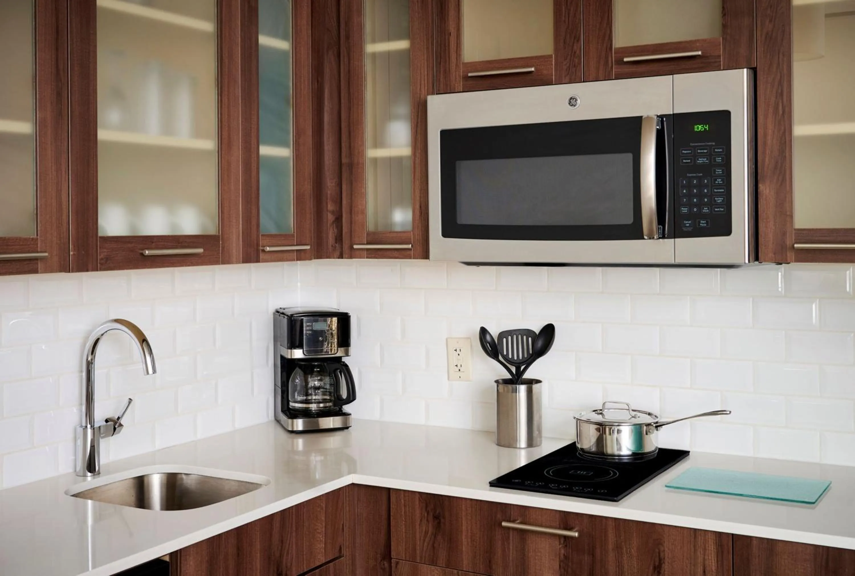 Bedroom in Staybridge Suites Niagara-On-The-Lake by IHG