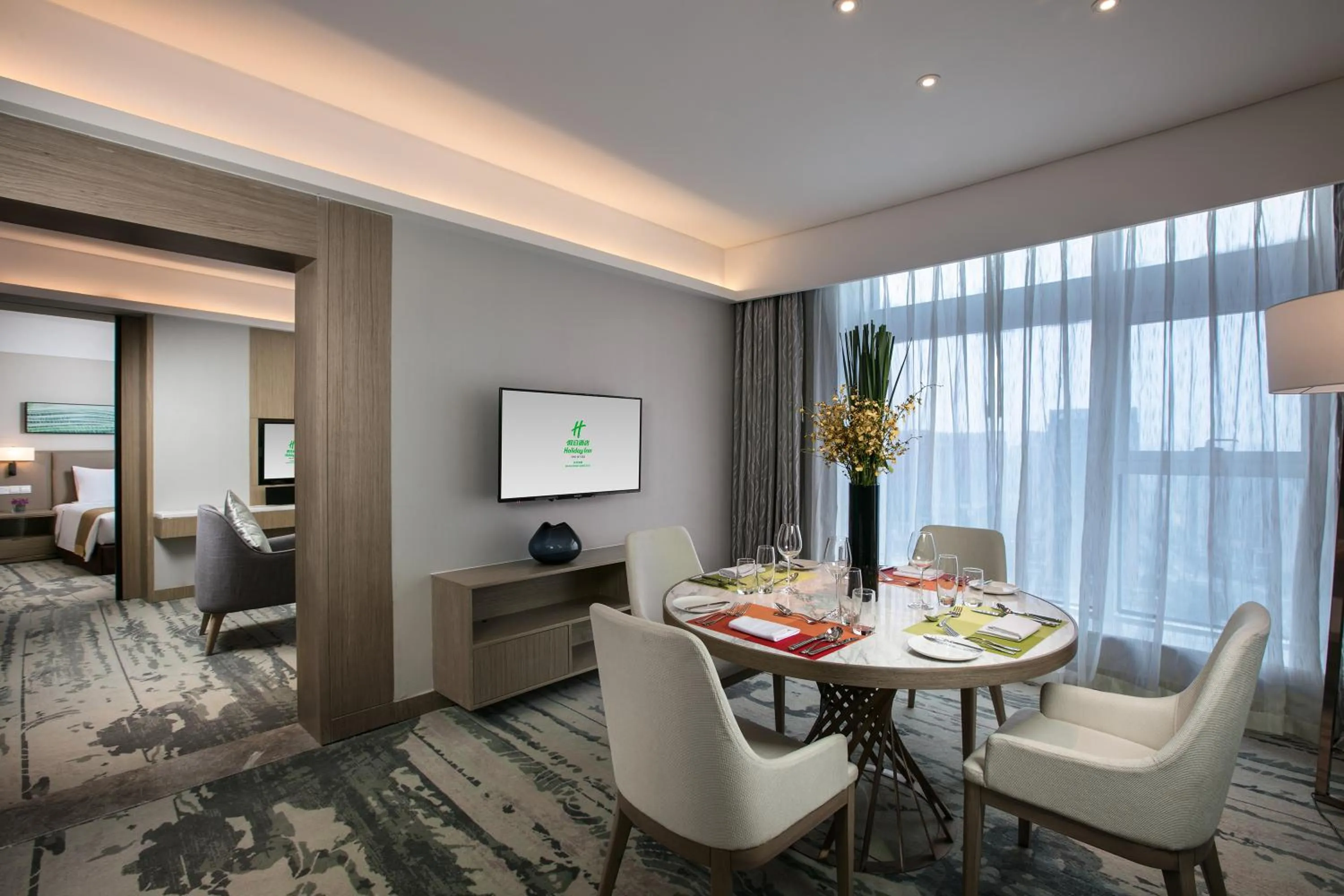 Living room in Holiday Inn Hangzhou Gongshu by IHG