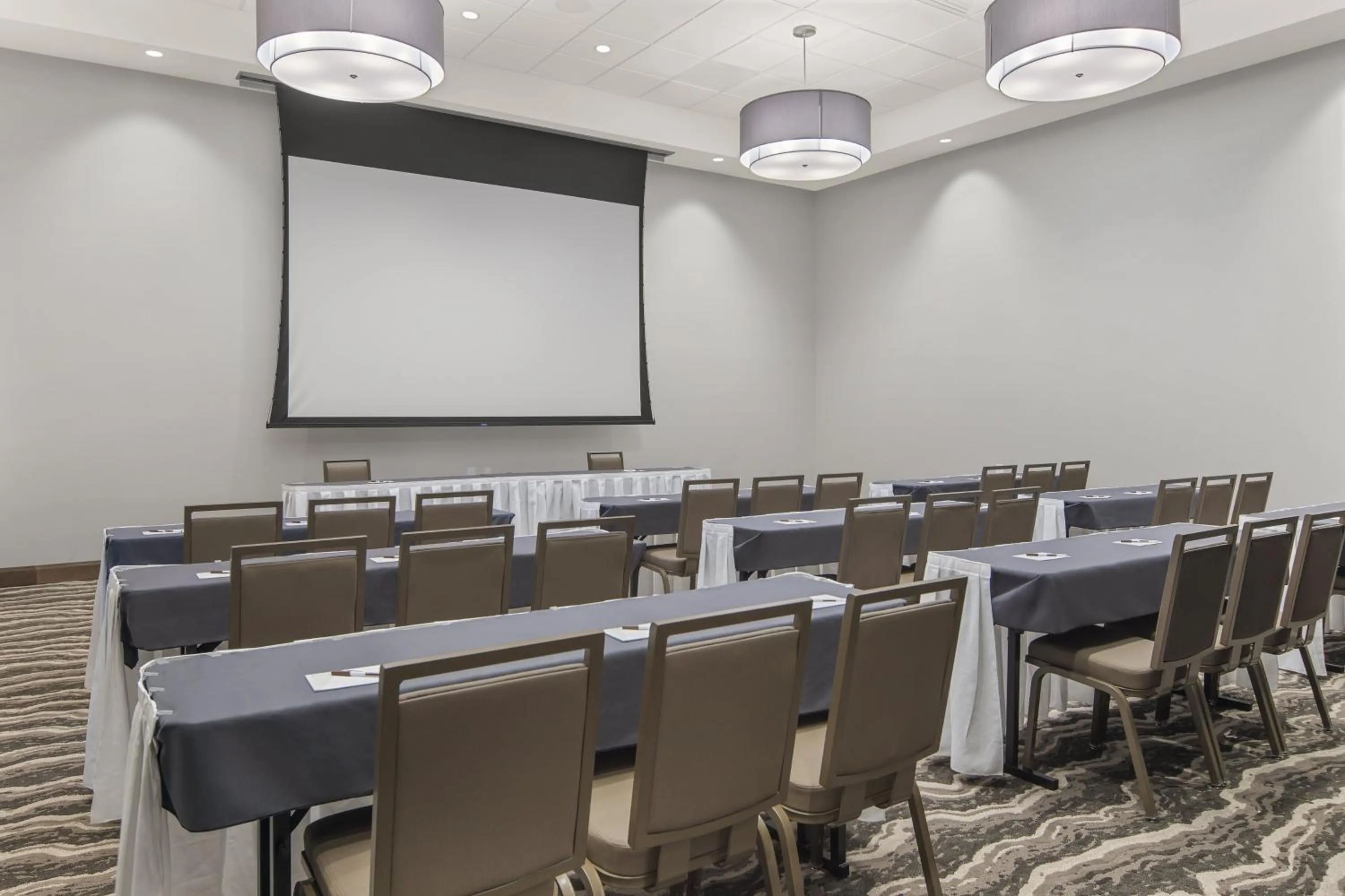 Meeting/conference room in Staybridge Suites - Florence Center by IHG