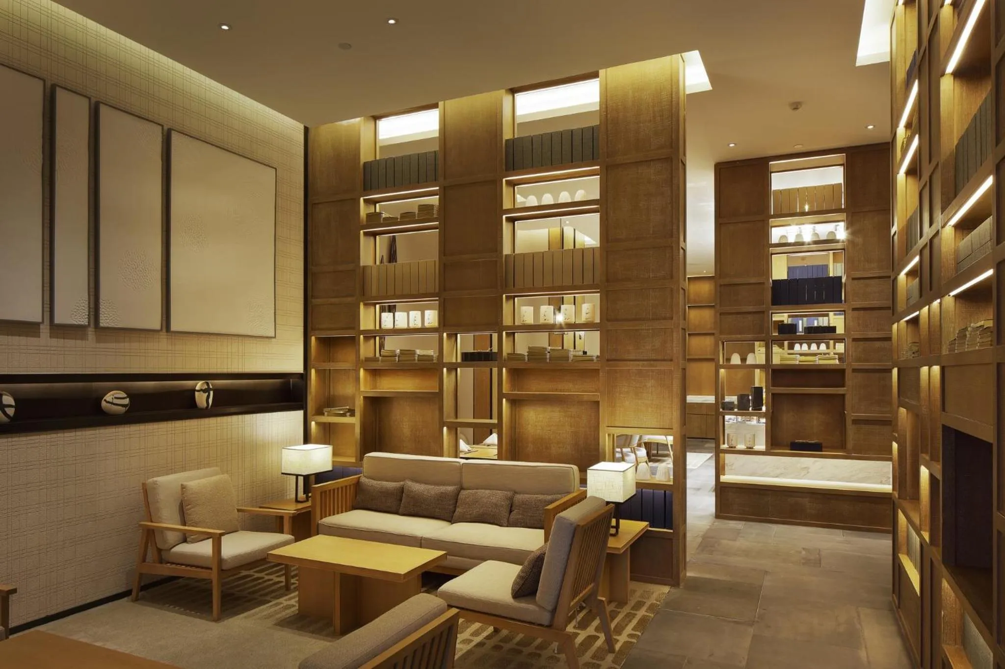 Restaurant/places to eat in Crowne Plaza Nanchang Wanli by IHG