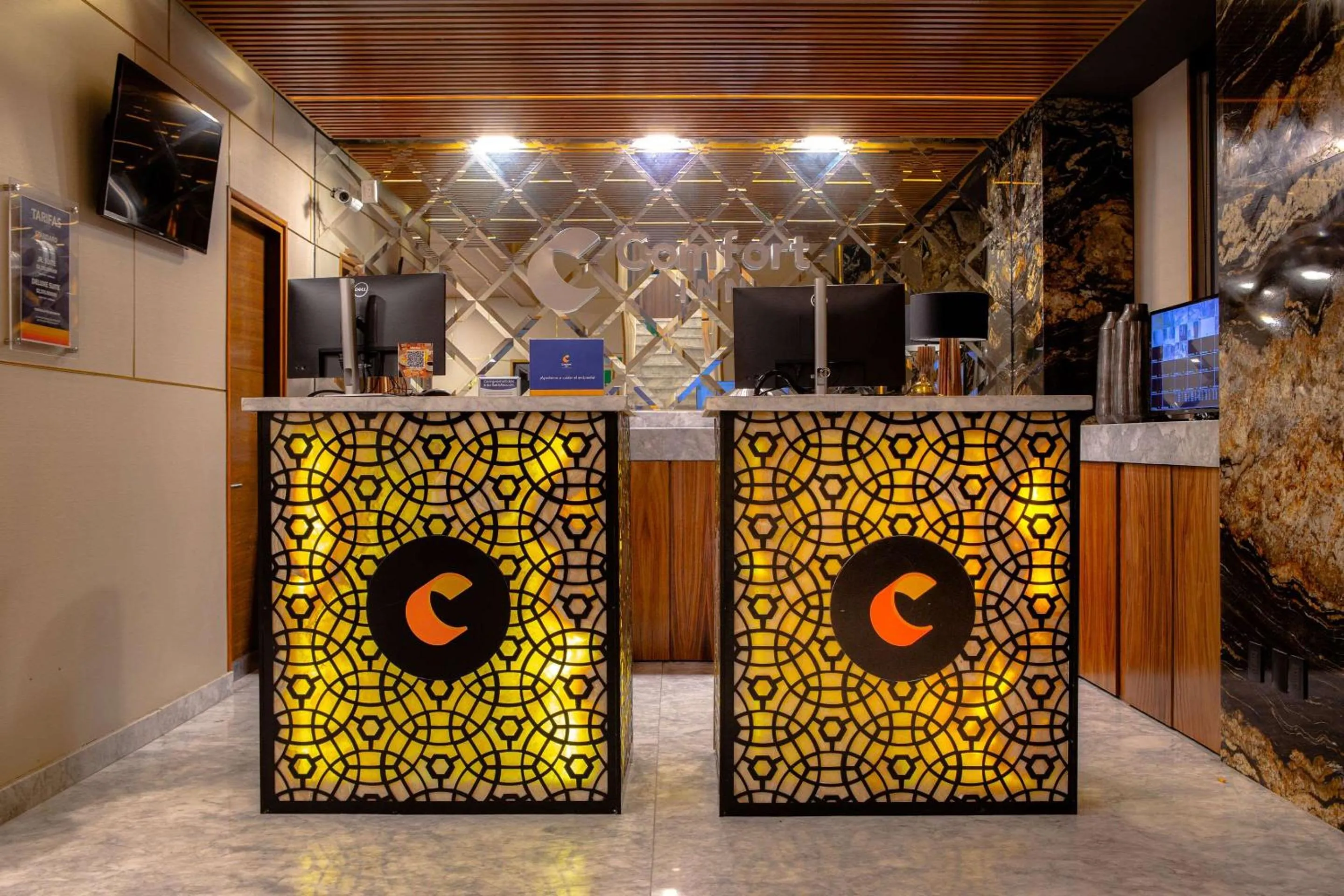 Lobby or reception in Comfort Inn Queretaro Tecnologico