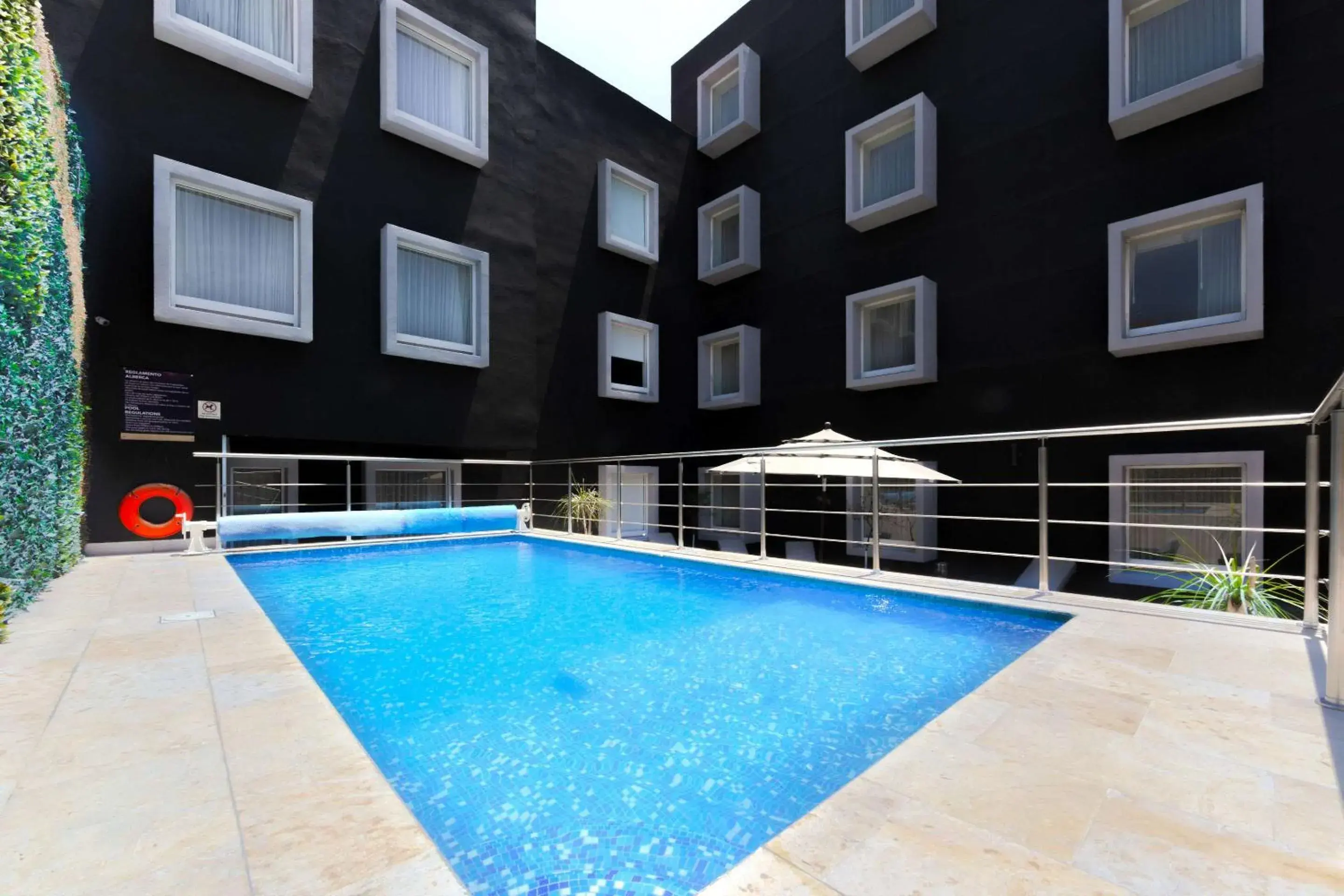 Property building in Comfort Inn Queretaro Tecnologico Property building in Comfort Inn Queretaro Tecnologico