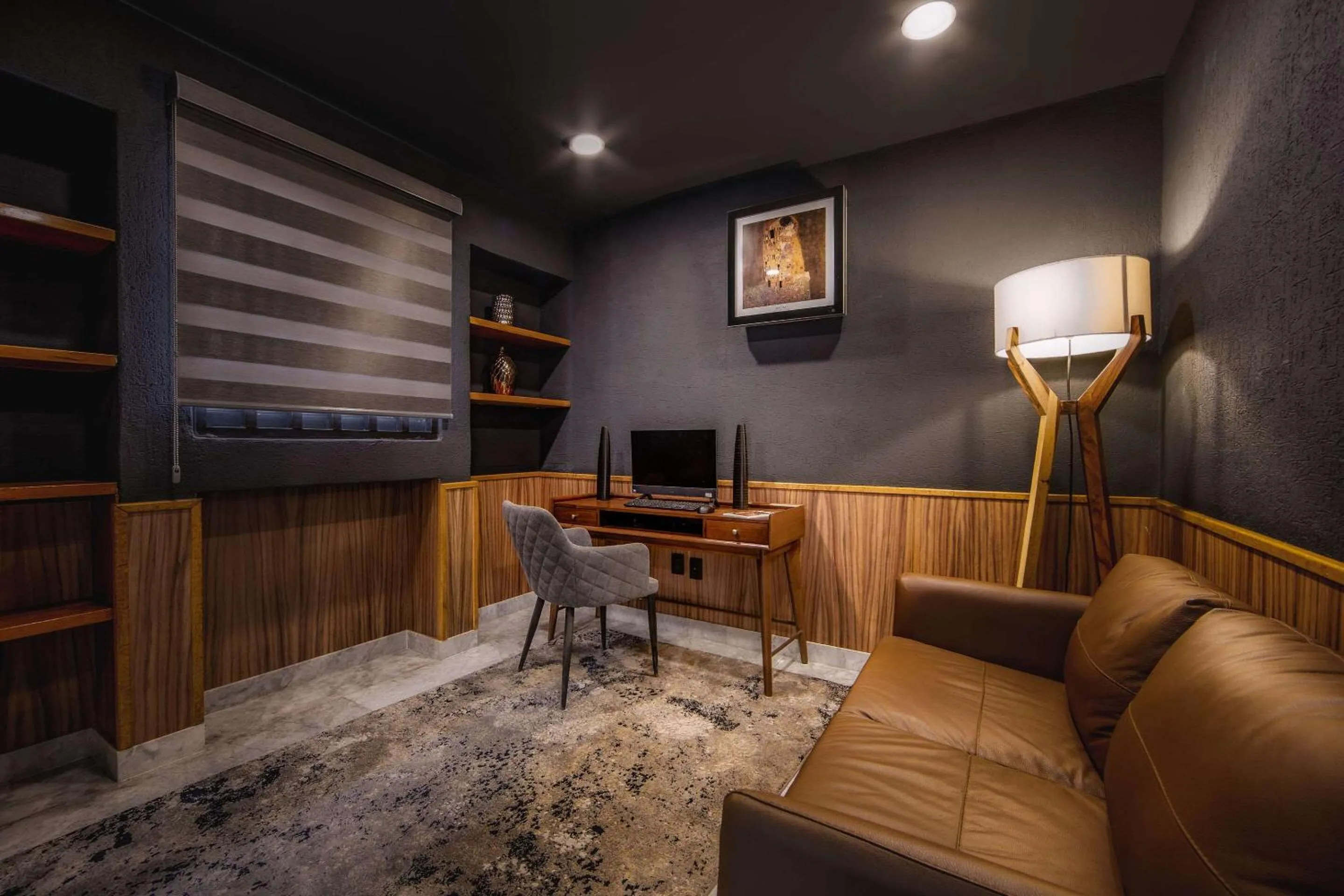 Business facilities, Seating Area in Hotel Cayala Inn