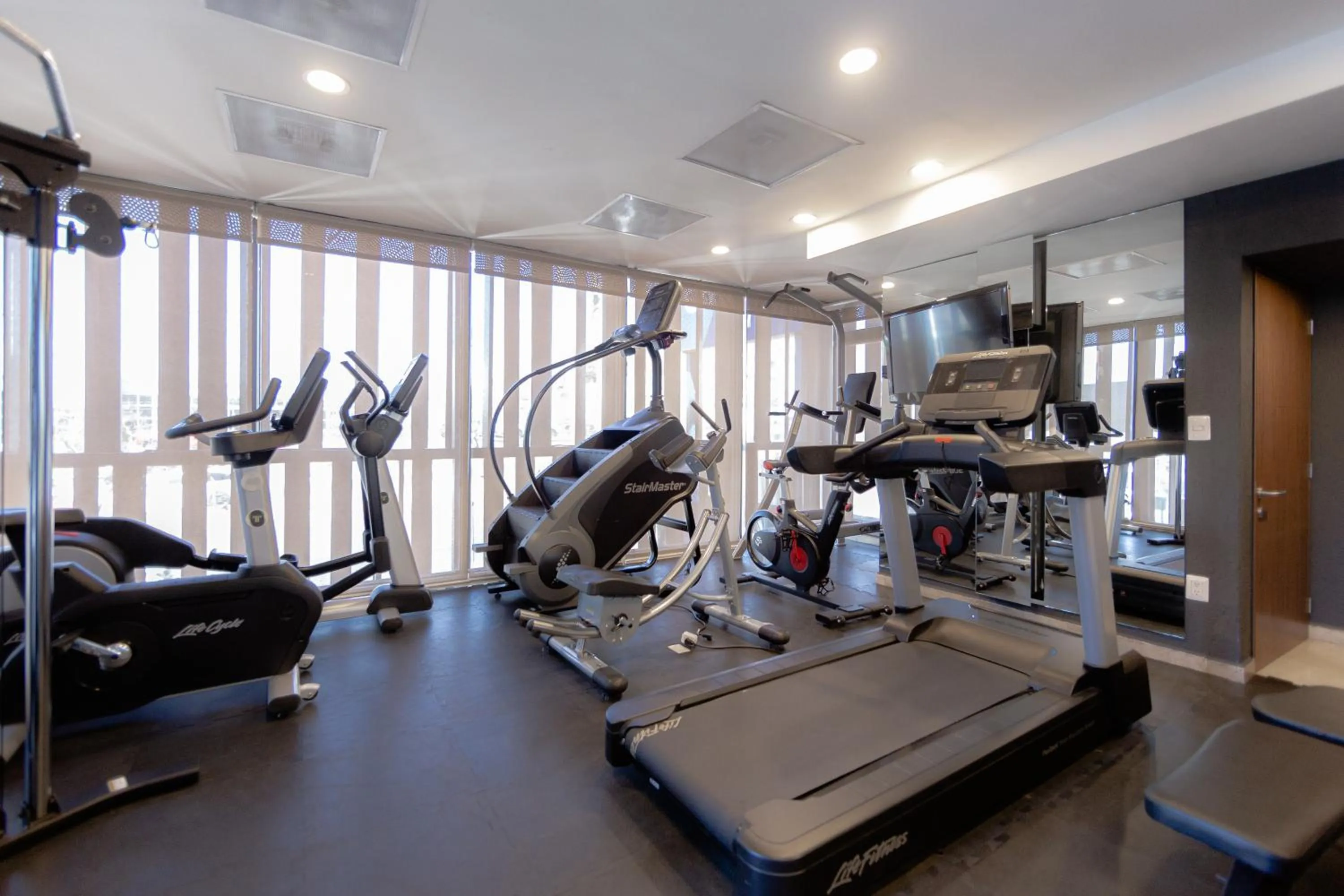 Fitness centre/facilities in Comfort Inn Queretaro Tecnologico
