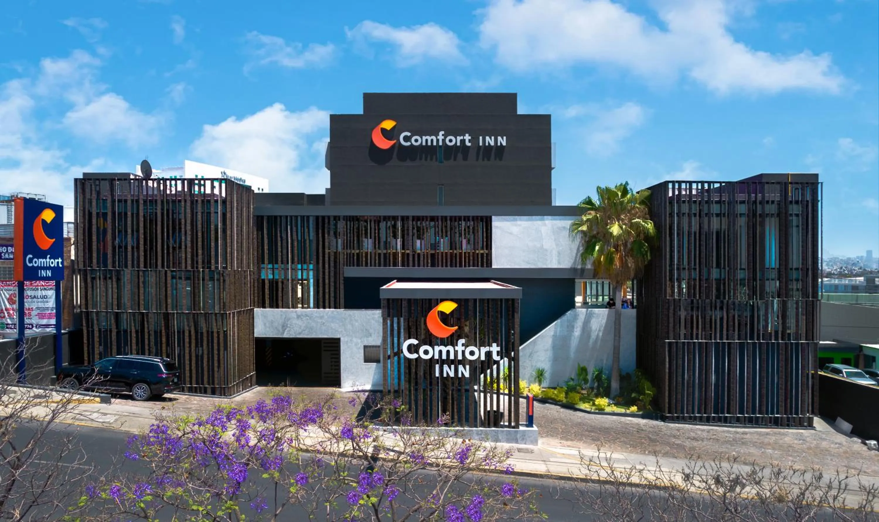 Property building in Comfort Inn Queretaro Tecnologico