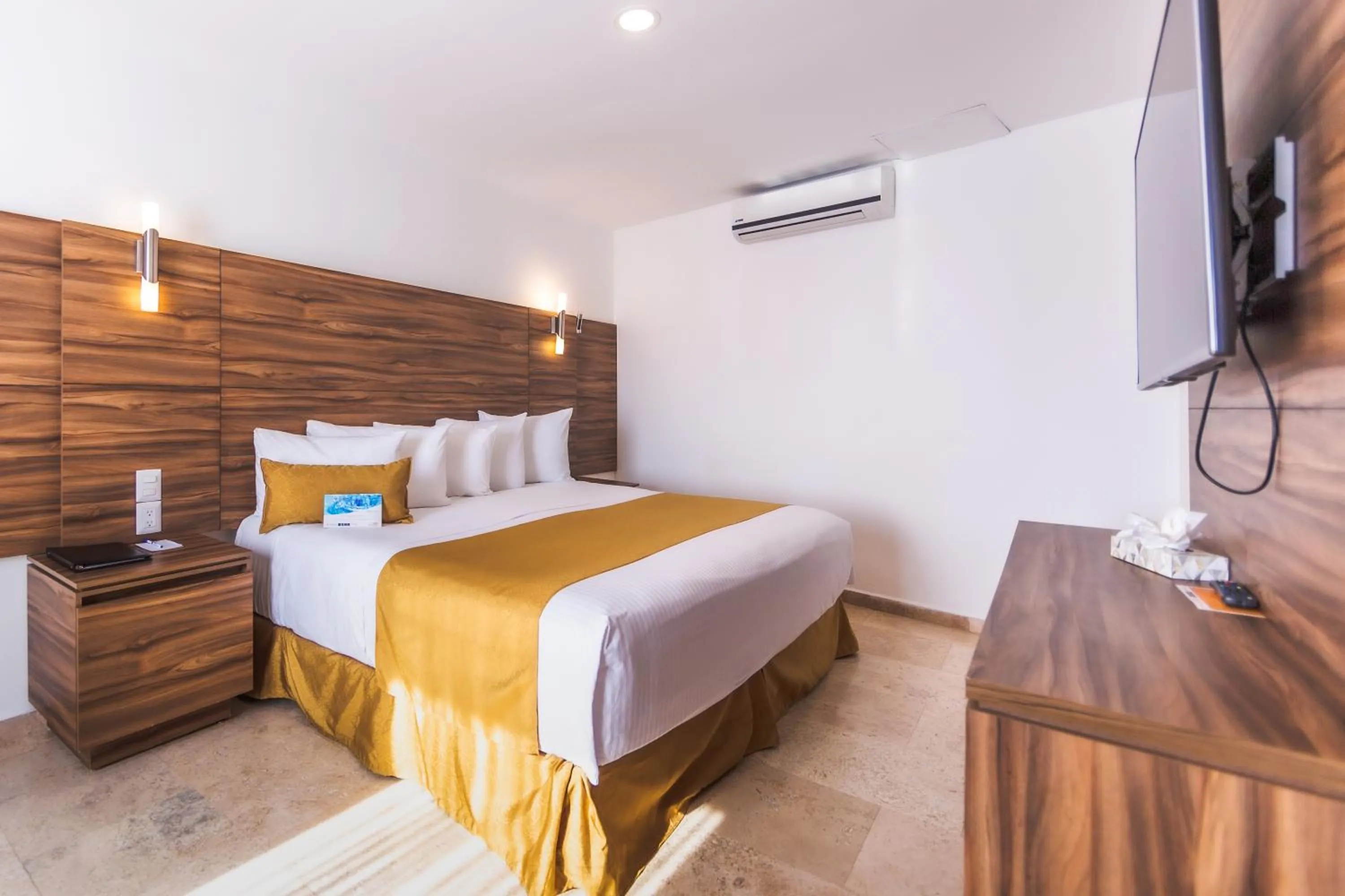 Bed in Comfort Inn Queretaro Tecnologico