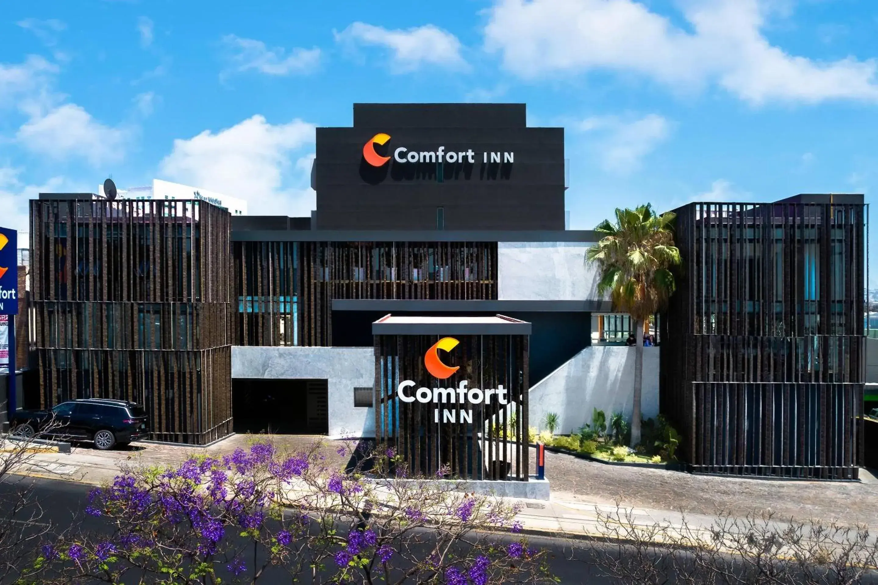 Property building in Comfort Inn Queretaro Tecnologico Property building in Comfort Inn Queretaro Tecnologico
