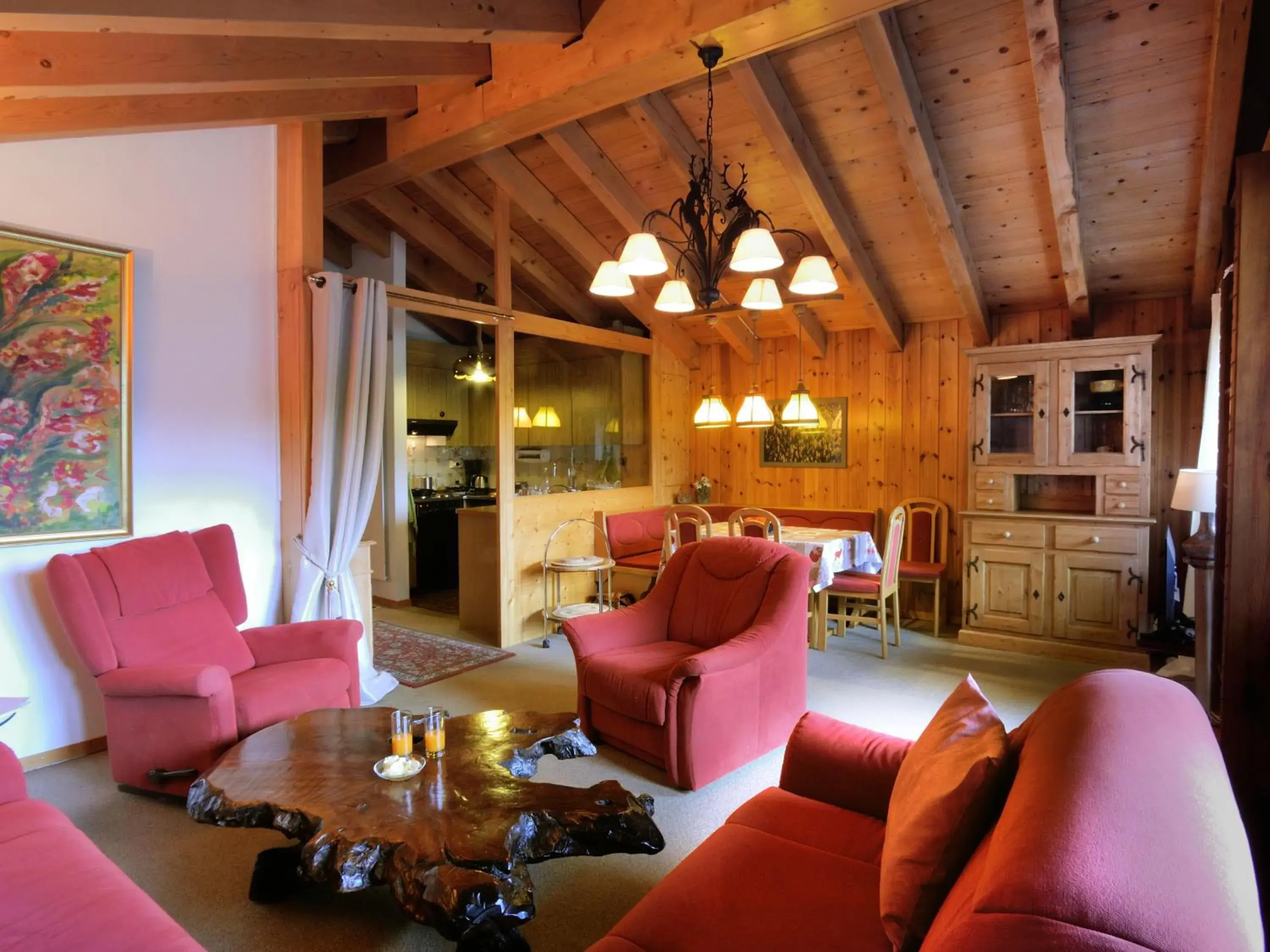 Cosy 3.5 pièce à Täsch Cosy 3.5 pièce à Täsch