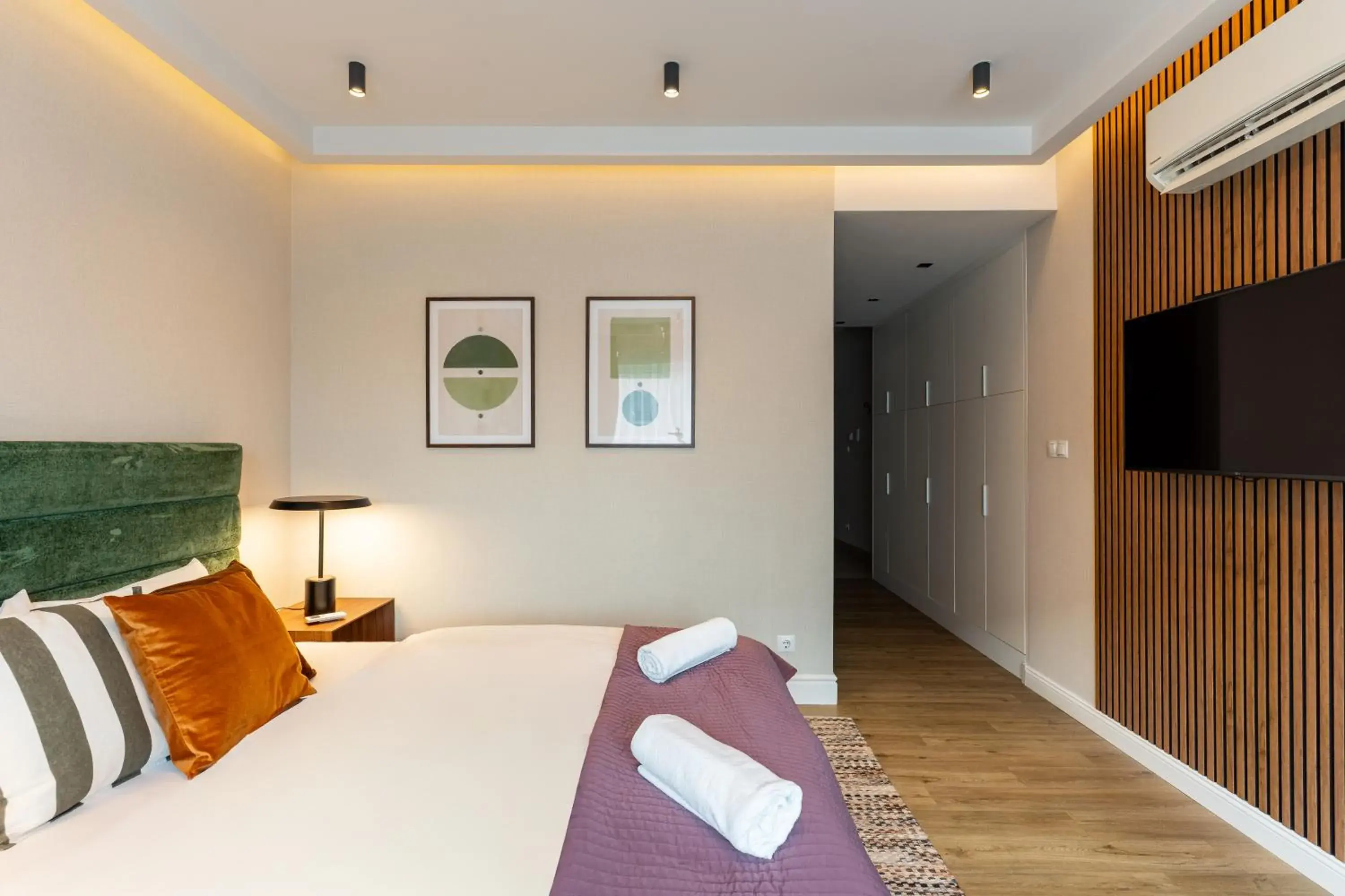 Bedroom, Bed in SWU Broadway Bedroom, Bed in SWU Broadway