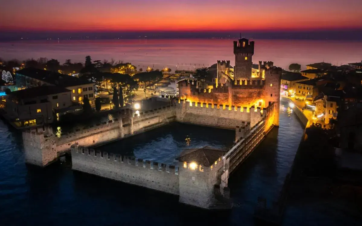 Property building in Hotel Alfieri Property building in Hotel Alfieri