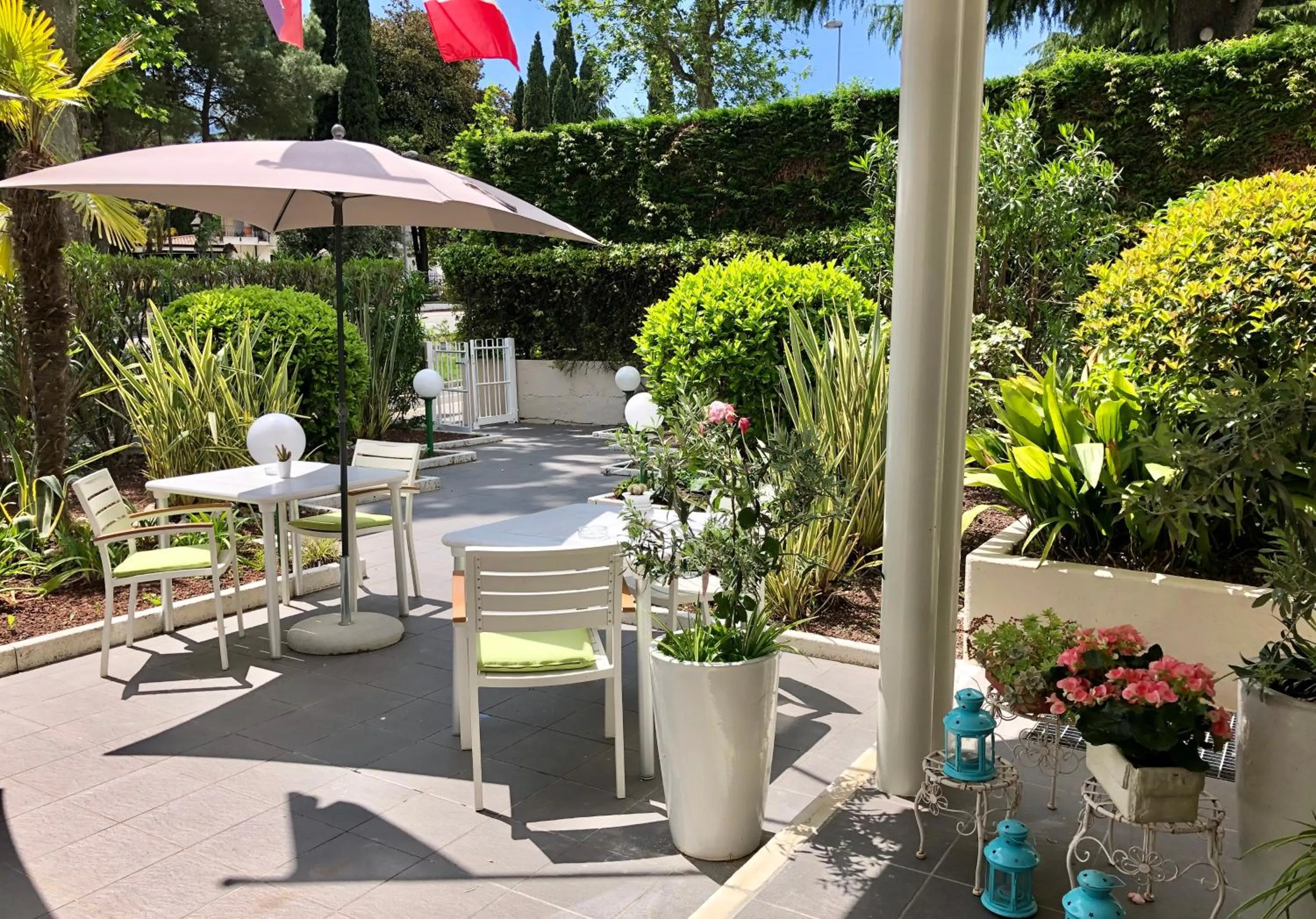 Patio in Hotel Alfieri
