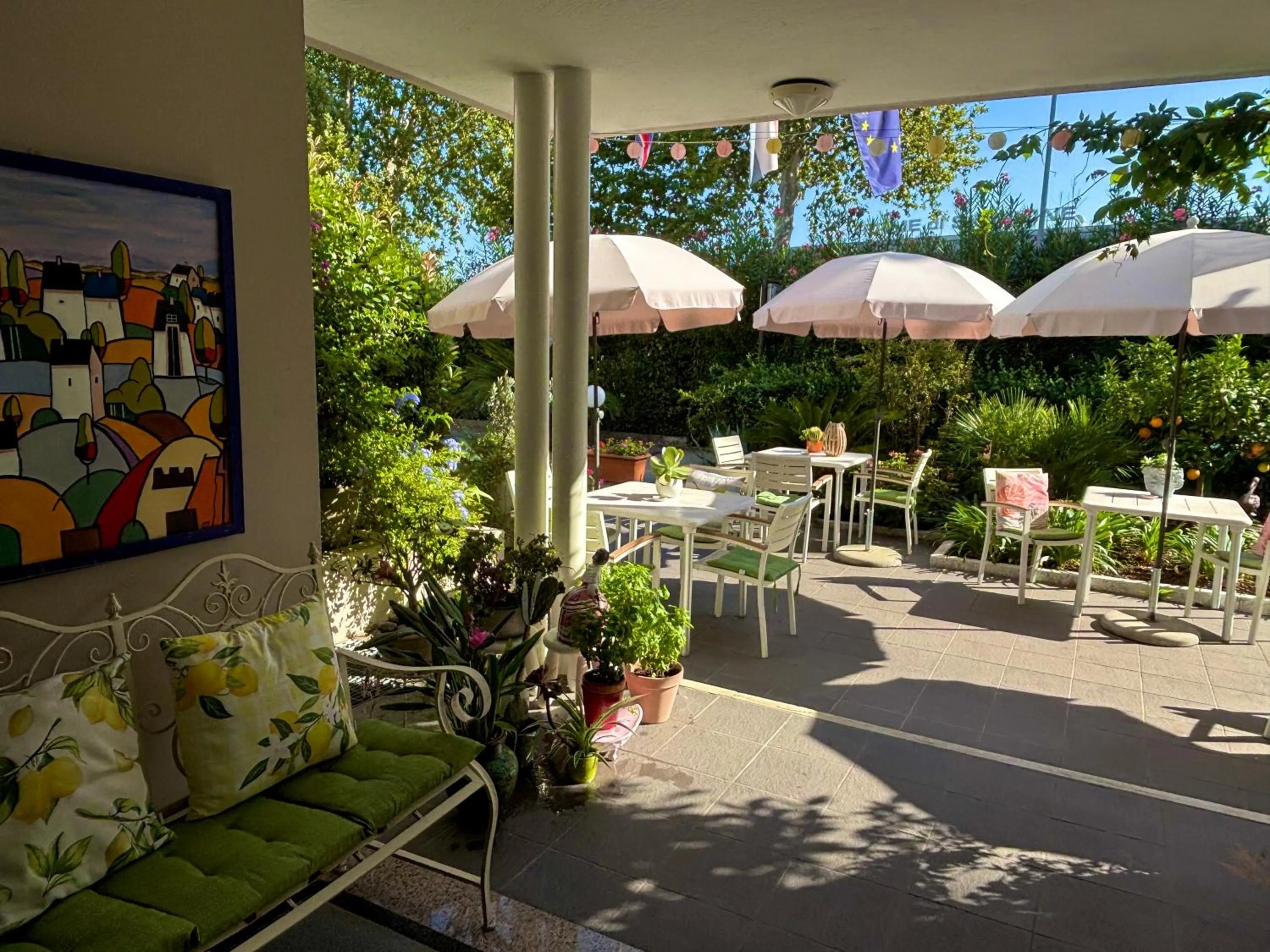 Garden in Hotel Alfieri