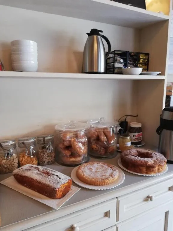 Breakfast in Relais Totì BeB bed e breakfast
