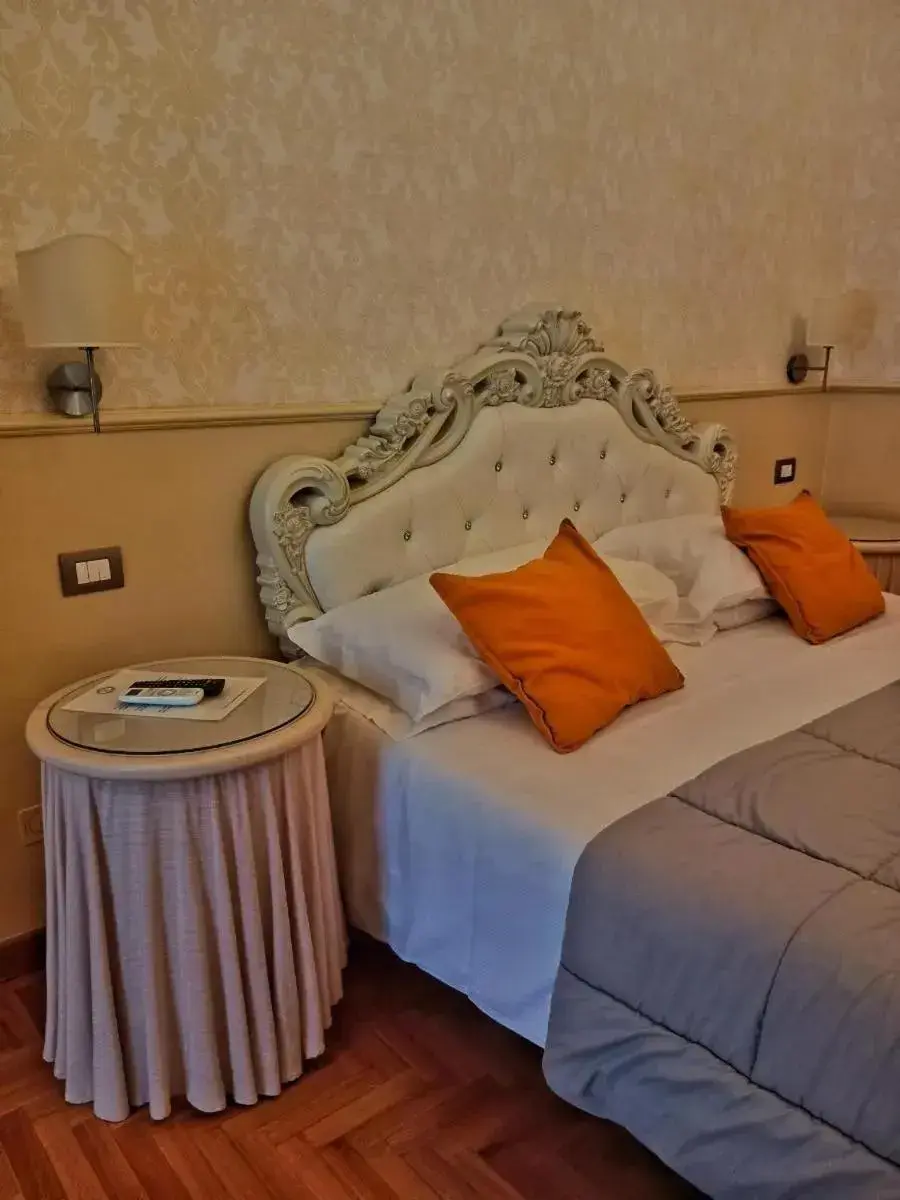 Deluxe Double Room with Balcony - single occupancy in Relais Totì BeB bed e breakfast Deluxe Double Room with Balcony - single occupancy in Relais Totì BeB bed e breakfast