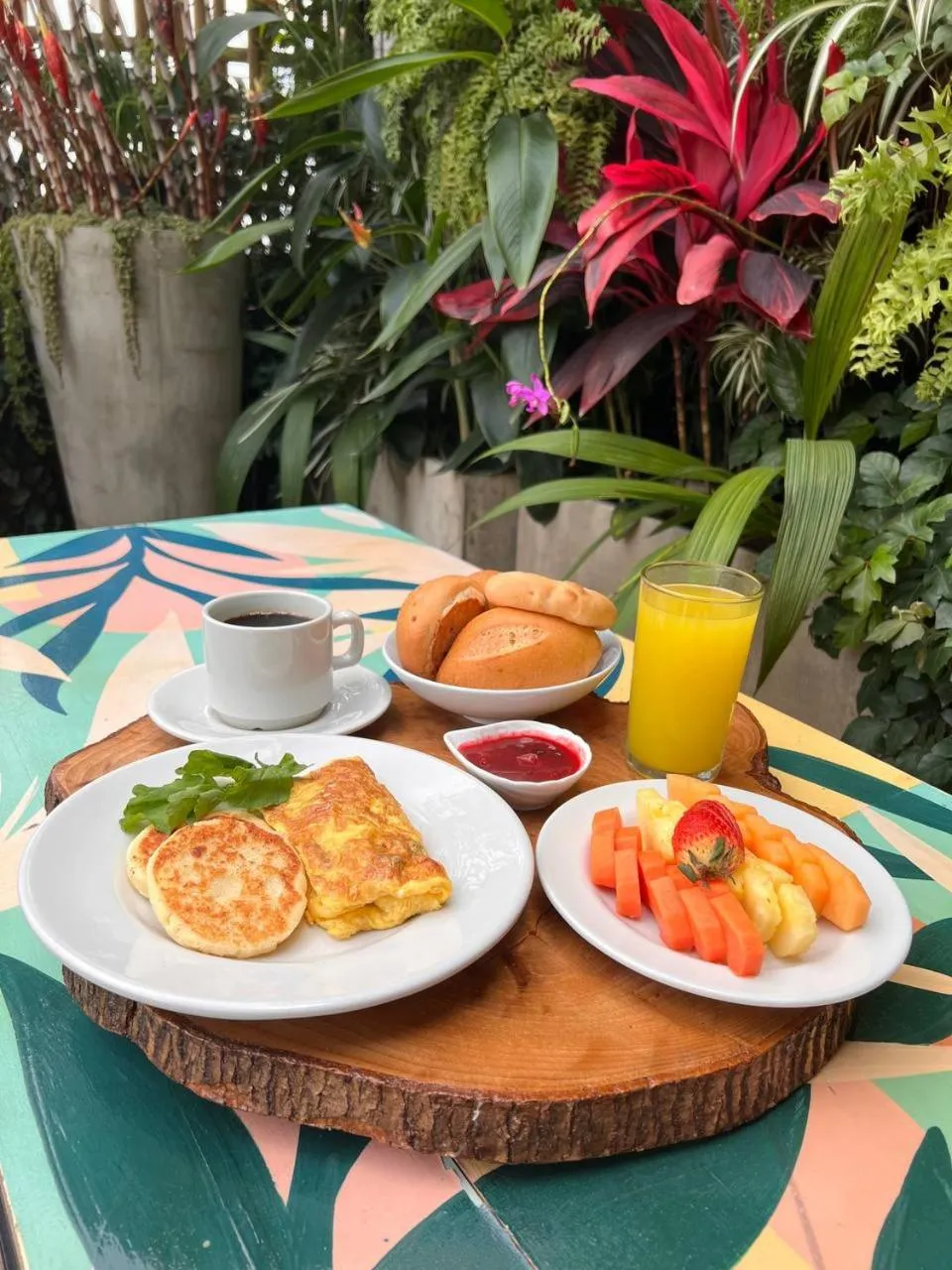 Breakfast in Torca Hotel