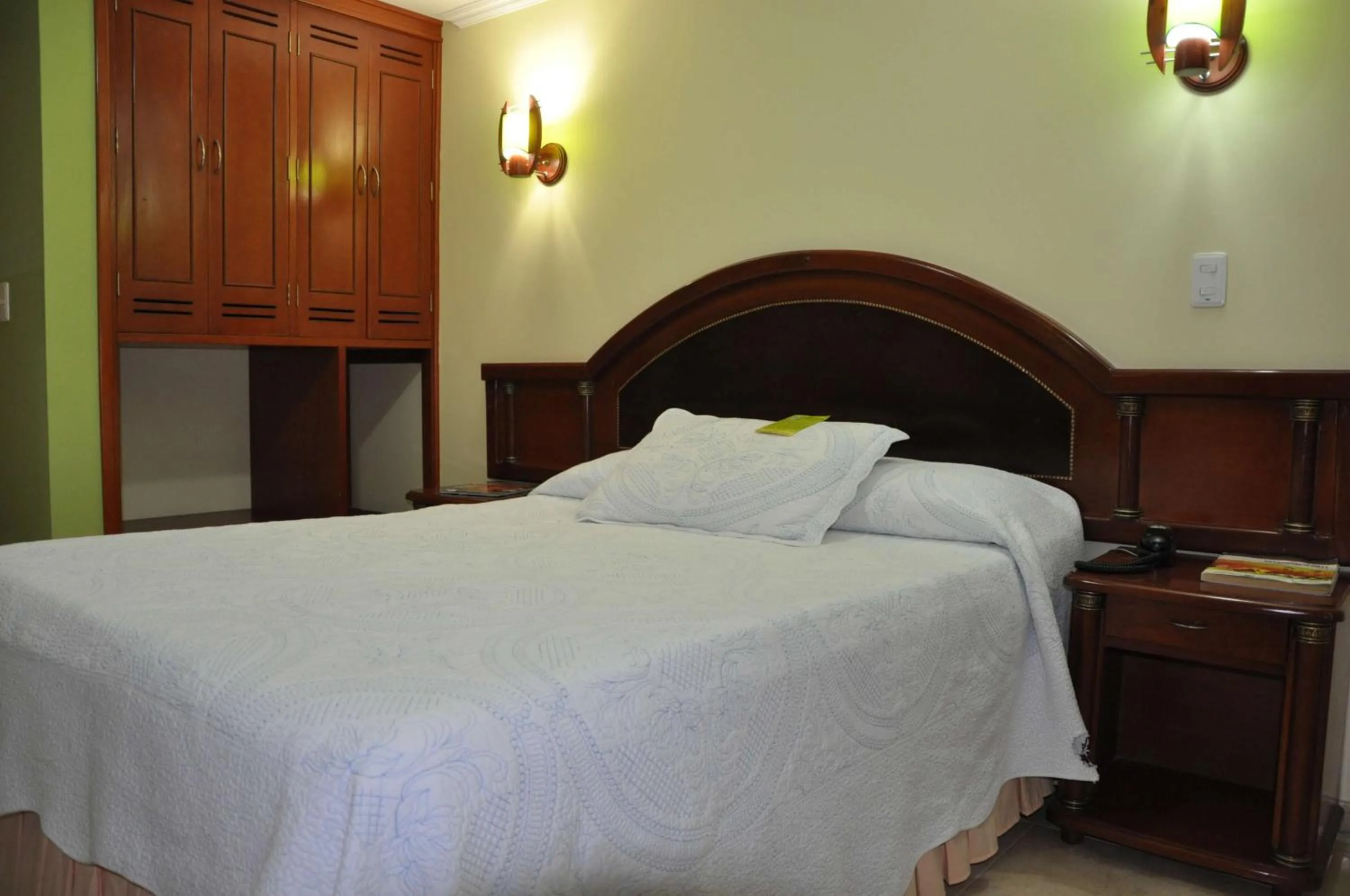Bed in Hotel el Caimito