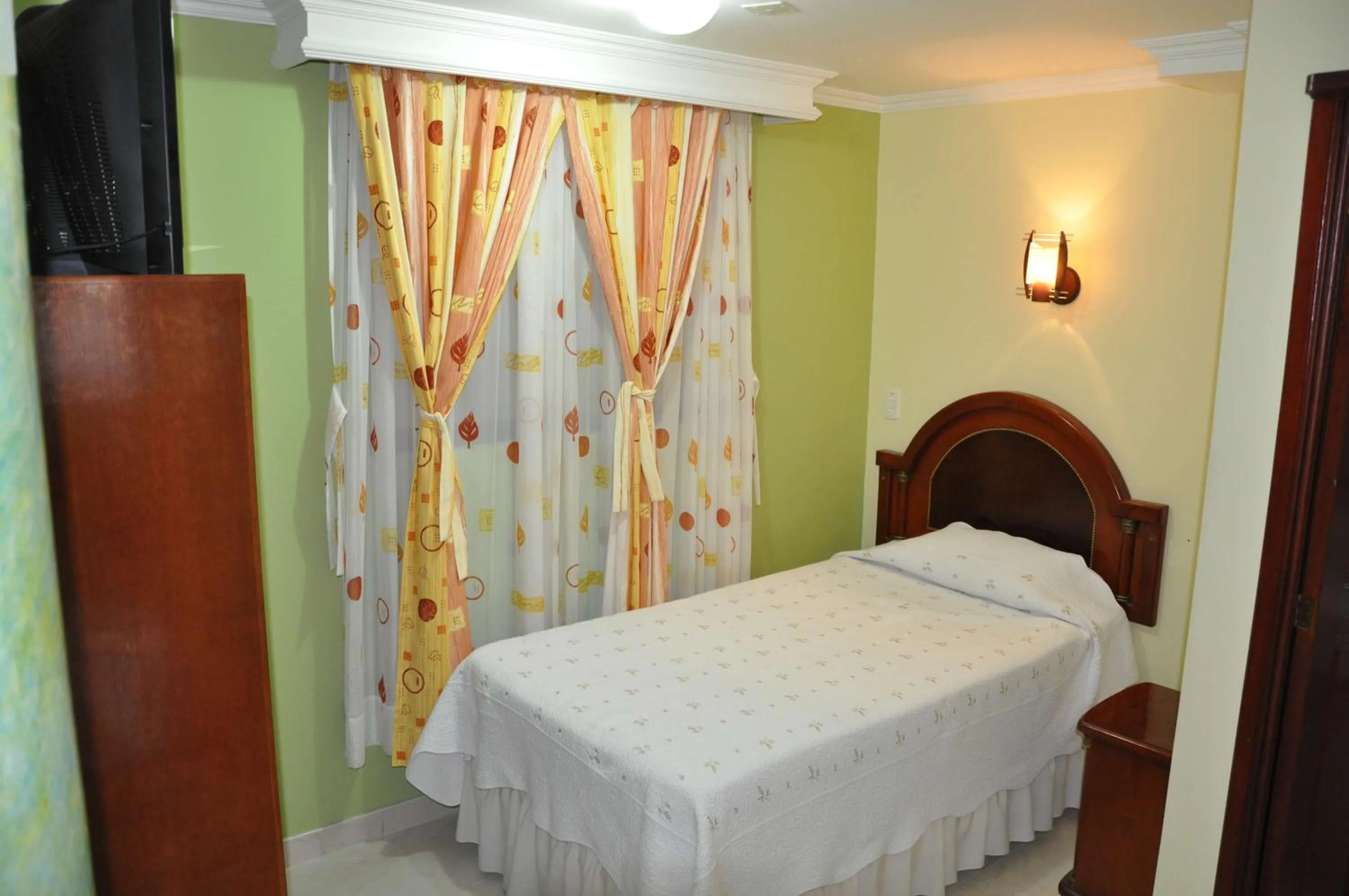 Bed in Hotel el Caimito