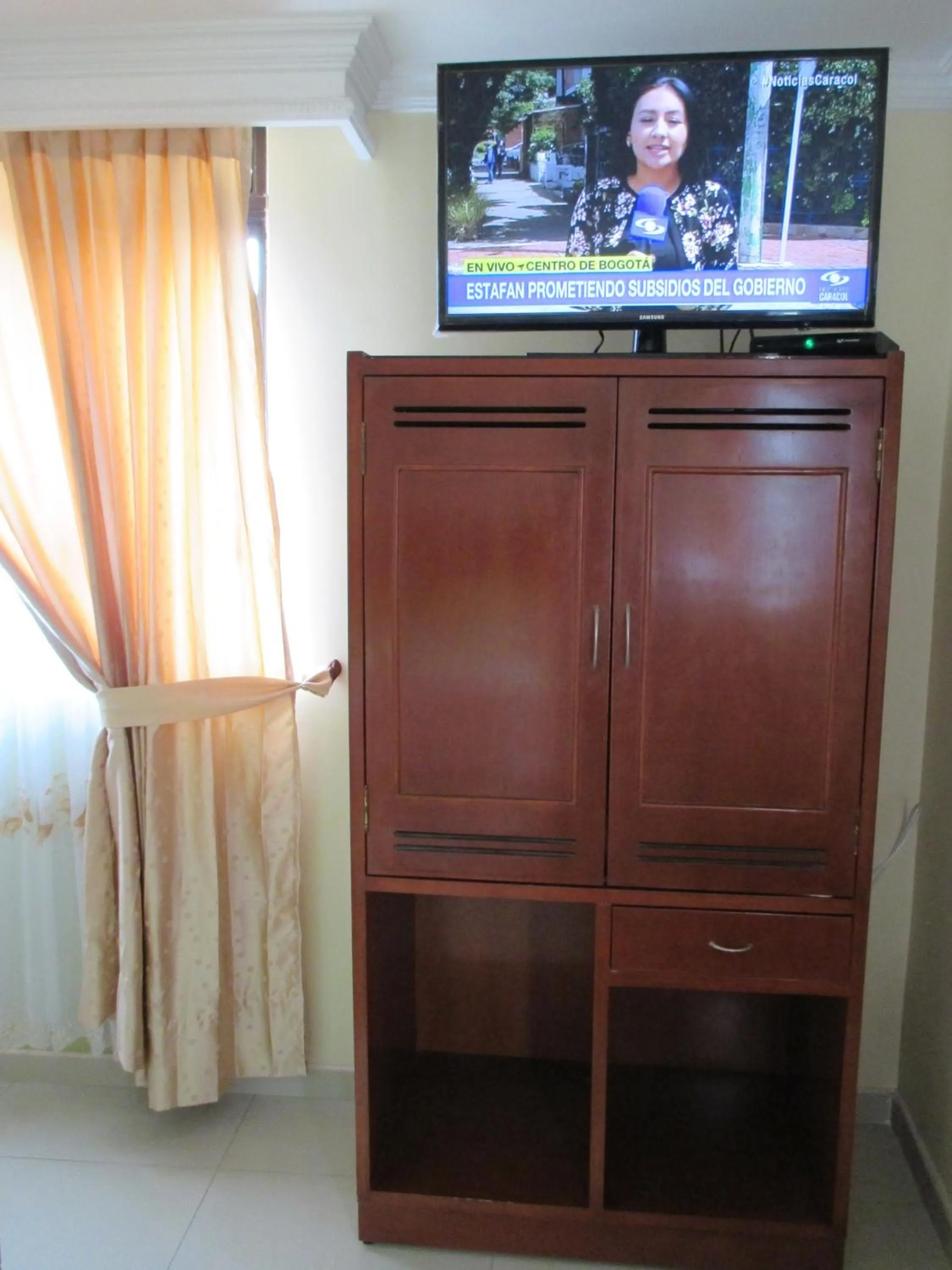 TV and multimedia in Hotel el Caimito