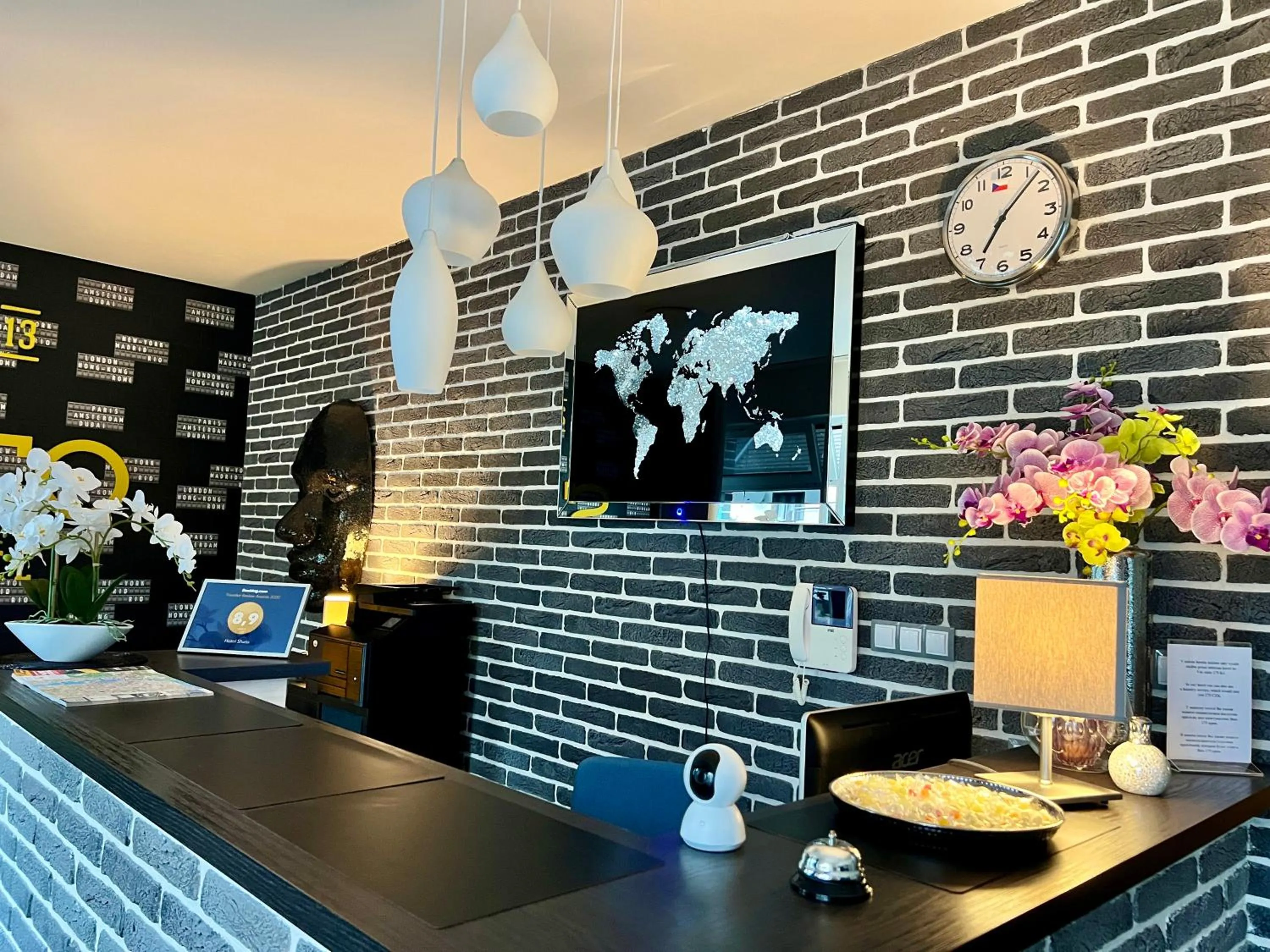 Facade/entrance in Grand Petit Hotel ex Shato Gesson