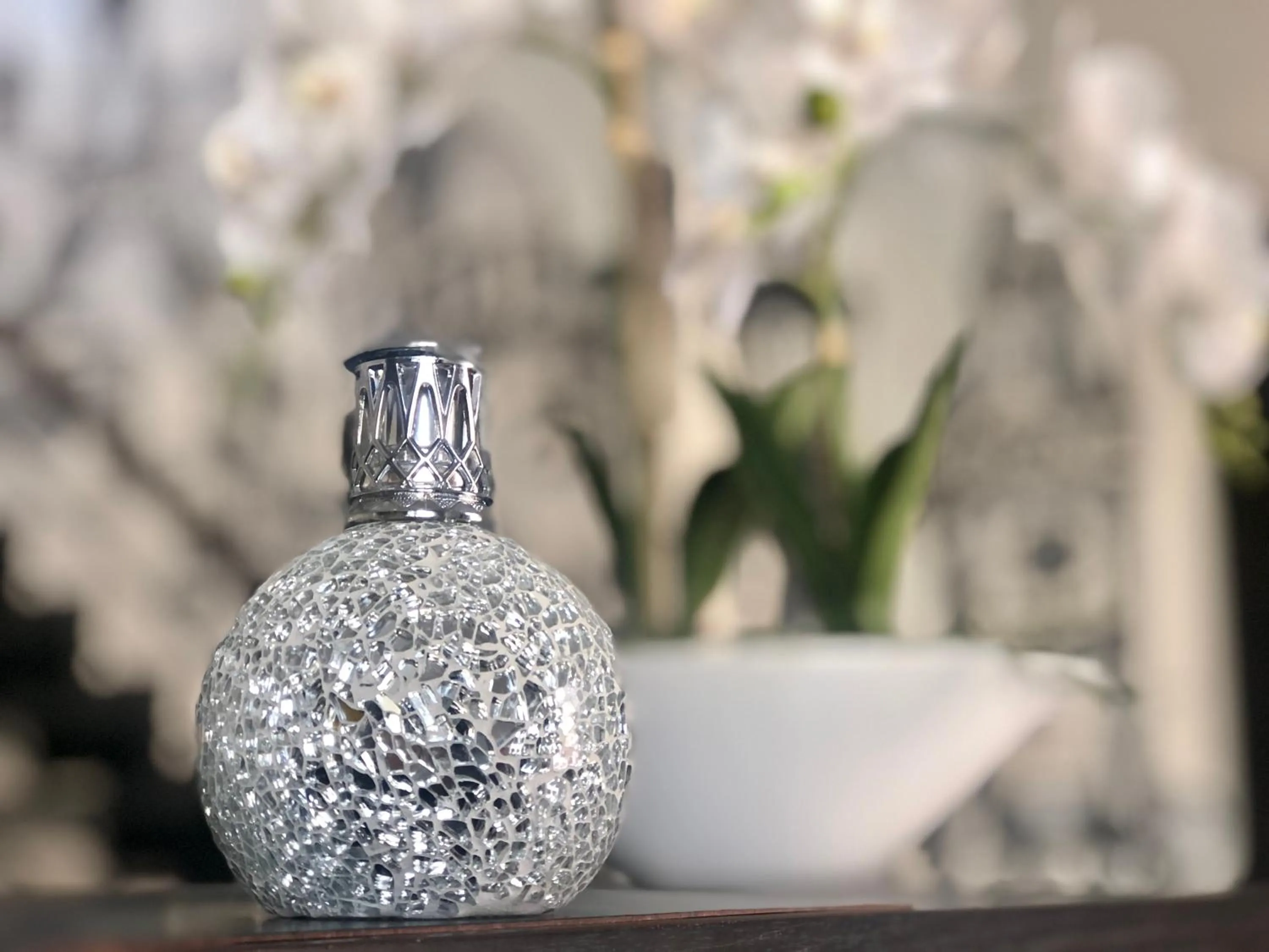 Decorative detail in Grand Petit Hotel ex Shato Gesson