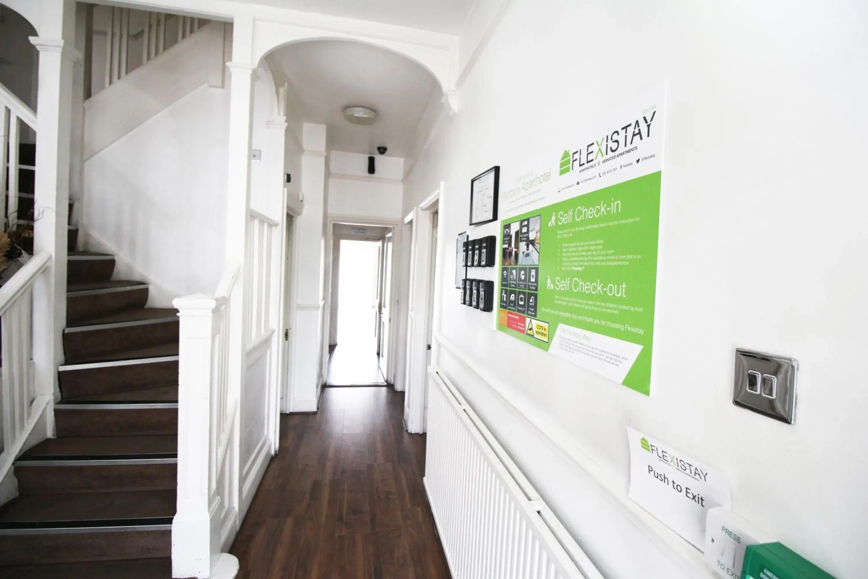 Lobby or reception in Flexistay Norbury Aparthotel Lobby or reception in Flexistay Norbury Aparthotel