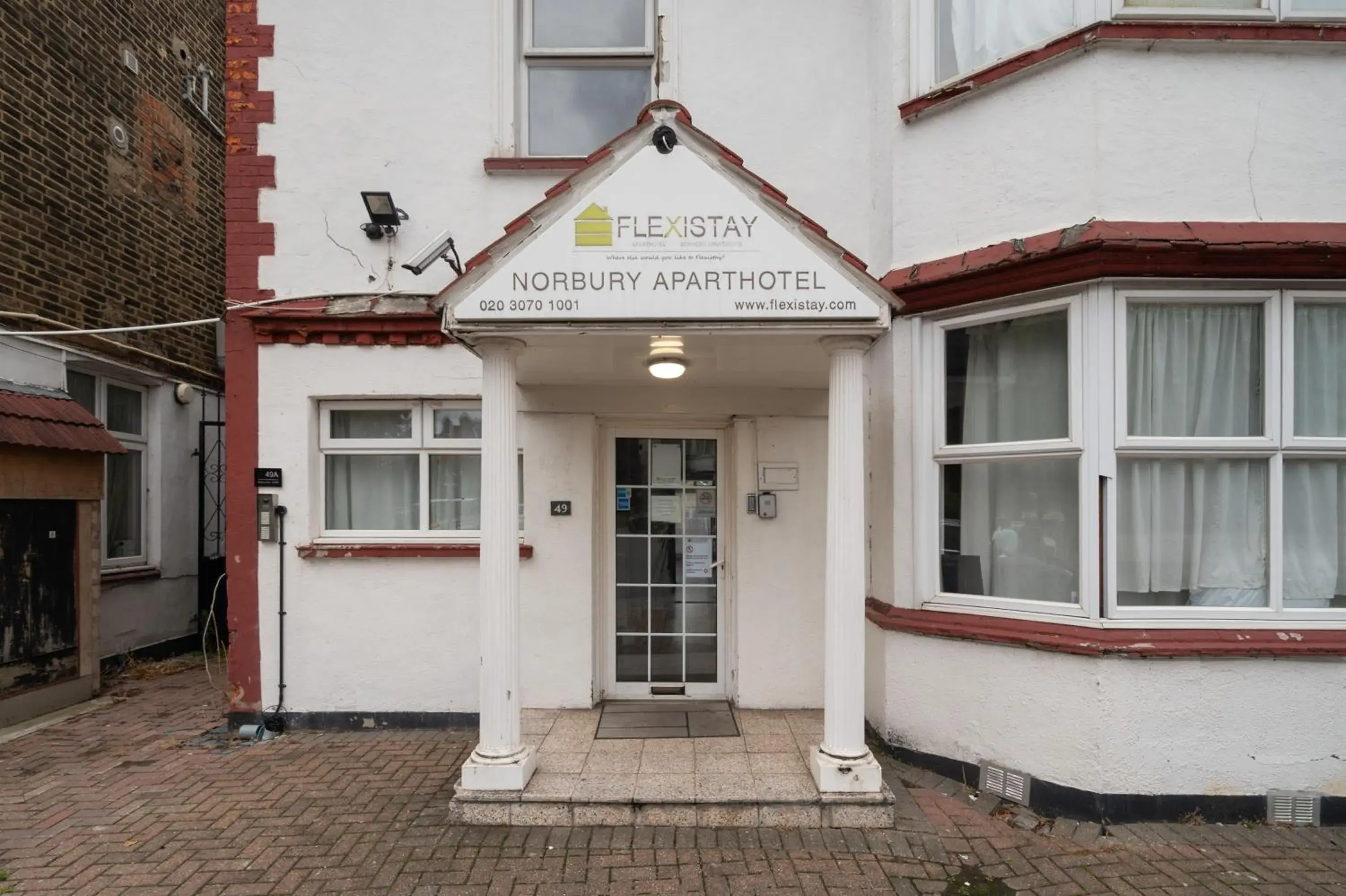 Property building in Flexistay Norbury Aparthotel Property building in Flexistay Norbury Aparthotel