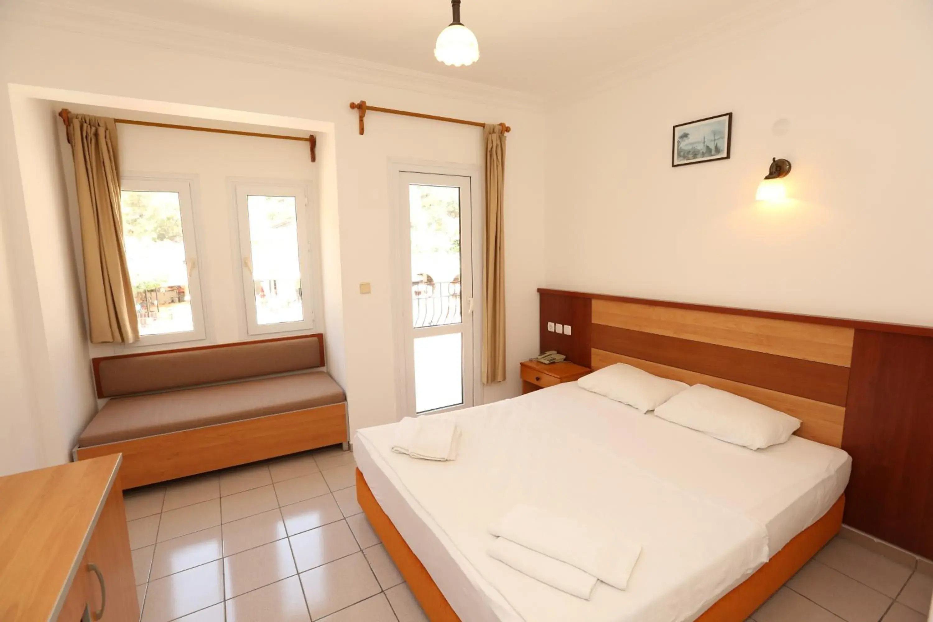 Photo of the whole room, Bed in The Tower Hotel Photo of the whole room, Bed in The Tower Hotel