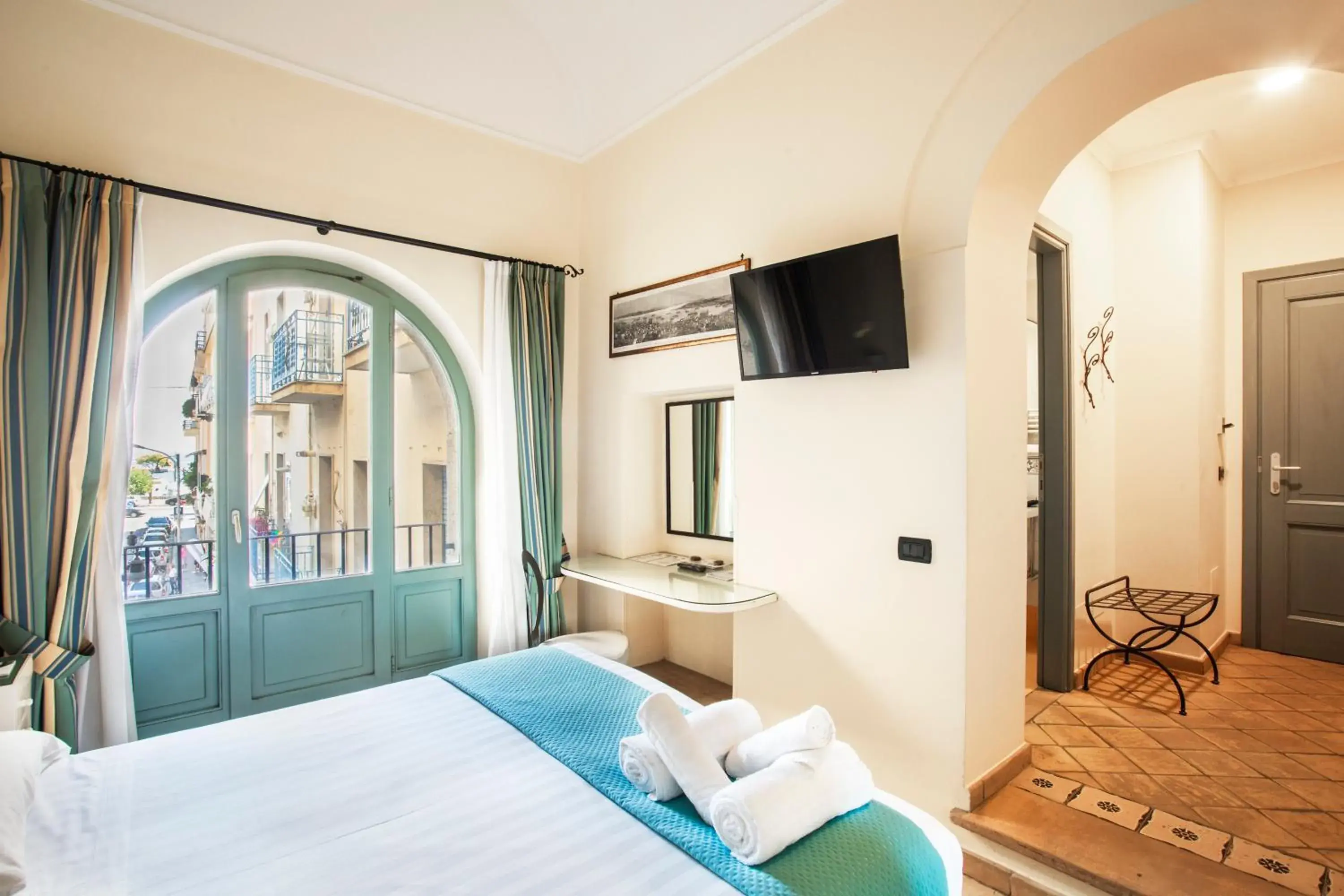 Double Room in Quartuccio - Albergo Diffuso - Gaeta Double Room in Quartuccio - Albergo Diffuso - Gaeta