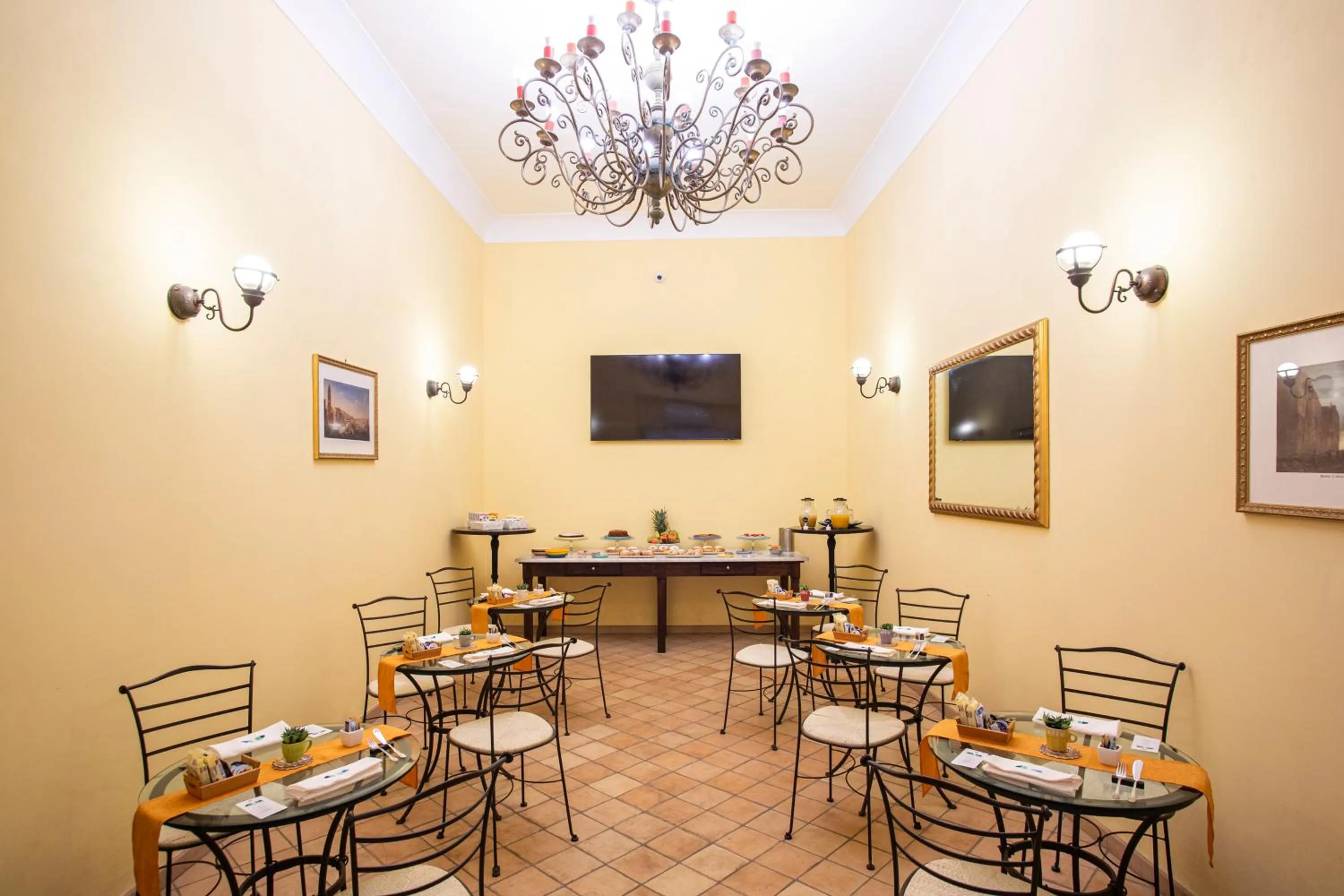 Communal lounge/ TV room in Quartuccio - Albergo Diffuso - Gaeta