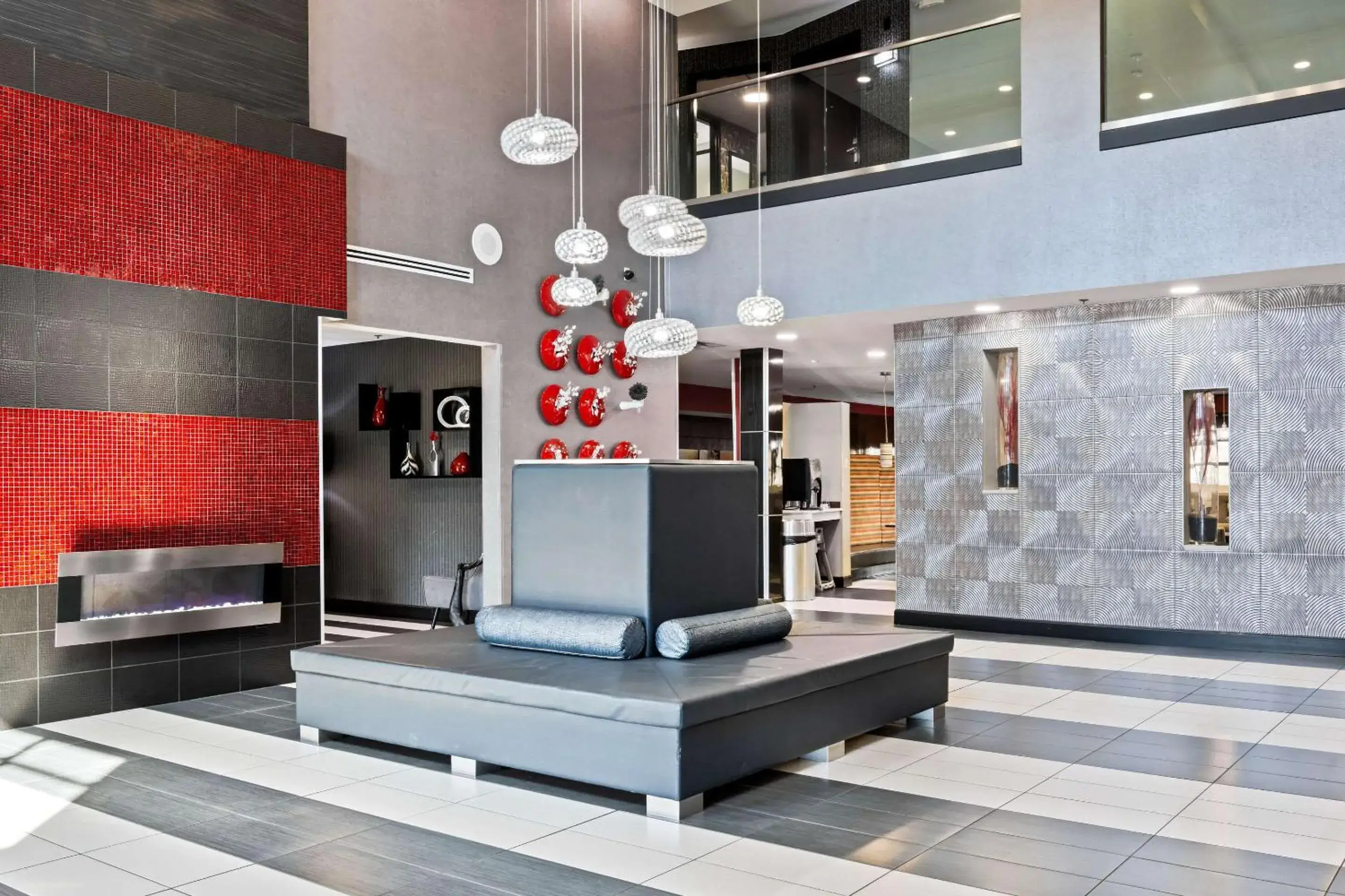 Lobby or reception in Comfort Suites Williamsburg Historic Area Lobby or reception in Comfort Suites Williamsburg Historic Area