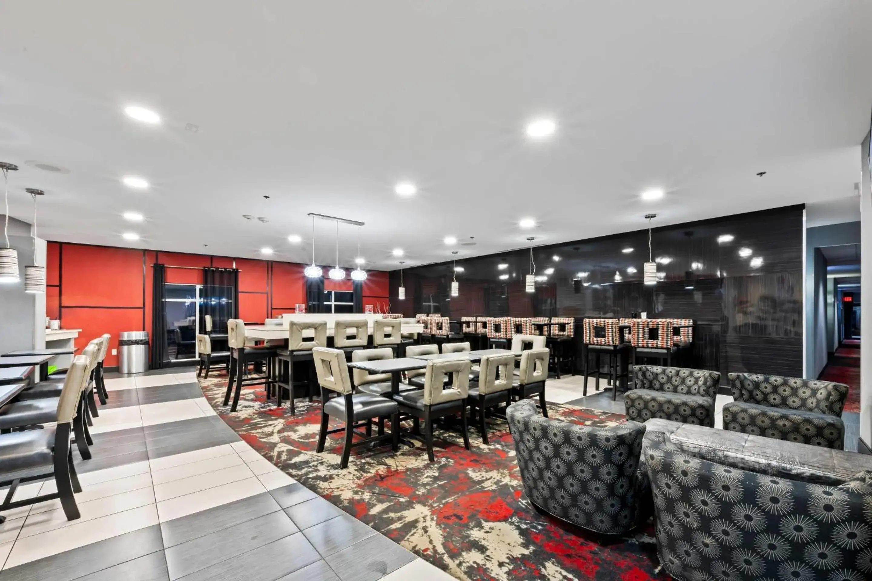 Breakfast in Comfort Suites Williamsburg Historic Area Breakfast in Comfort Suites Williamsburg Historic Area